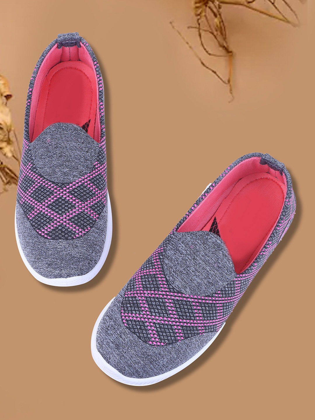 

FABBMATE Women Grey Walking Non-Marking Shoes