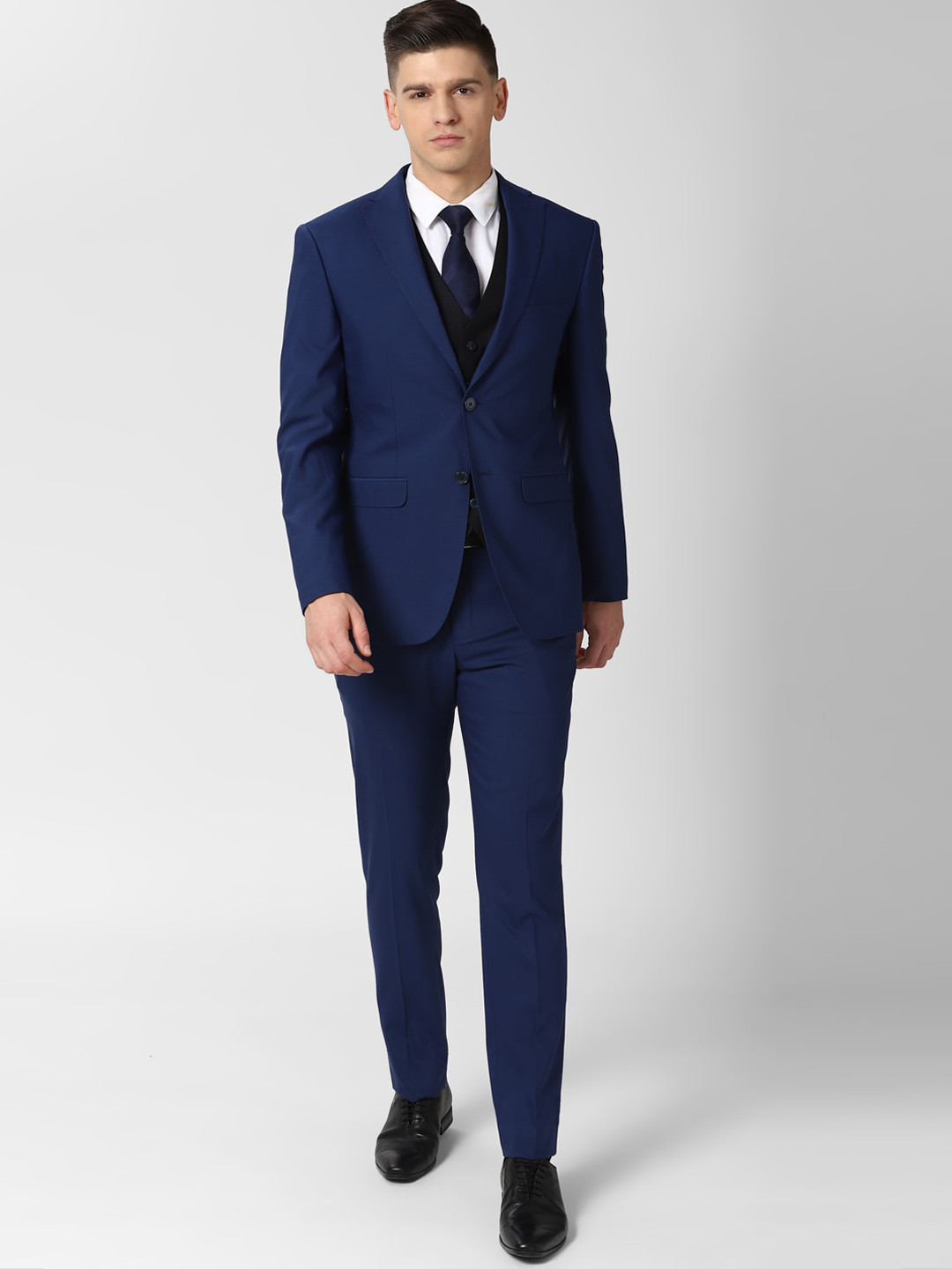 

Peter England Elite Men Navy Blue Solid Slim-Fit Single-Breasted Formal Suit