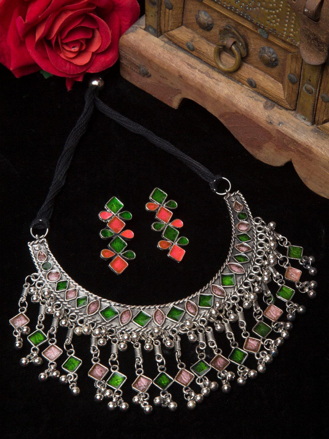 

Moedbuille Women Oxidised Silver-Plated Handcrafted Meenakari Jewelry Set, Green