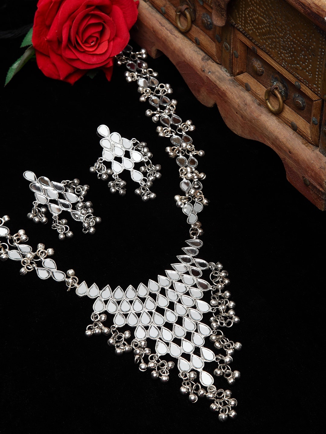 

Moedbuille Silver-Plated Mirror & Ghungroo Studded Oxidised Handcrafted Jewellery Set