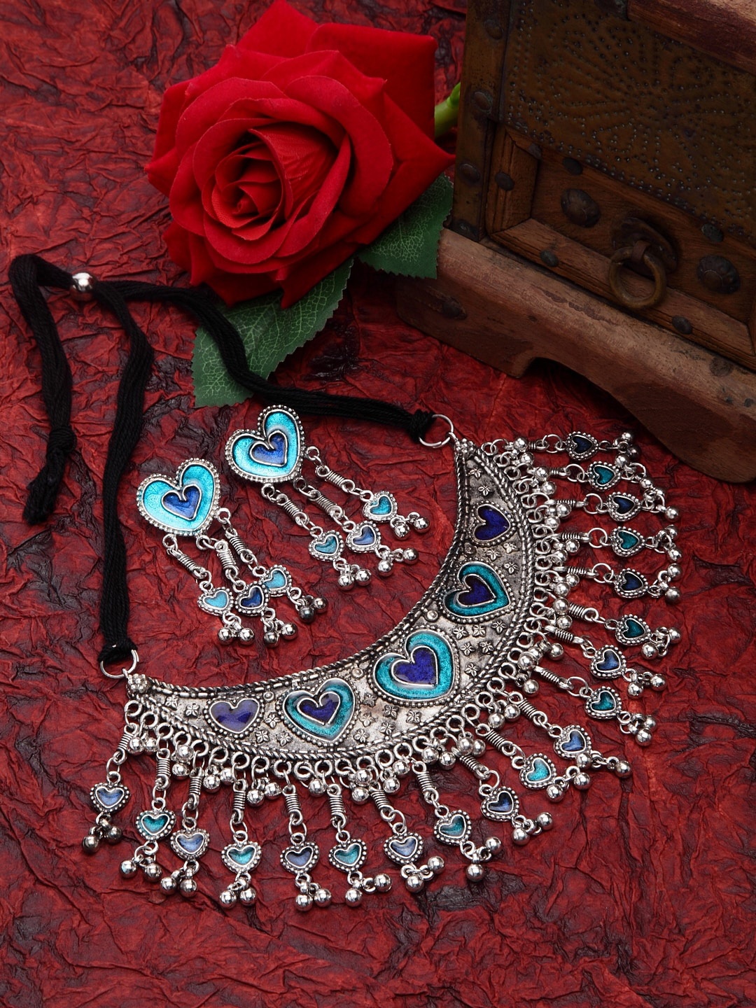 

Moedbuille Women Oxidised Silver Plated Handcrafted Meenakari Jewellery Set