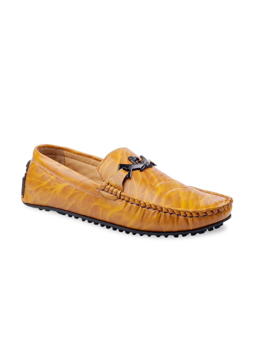 

Woakers Men Beige Textured Driving Loafers