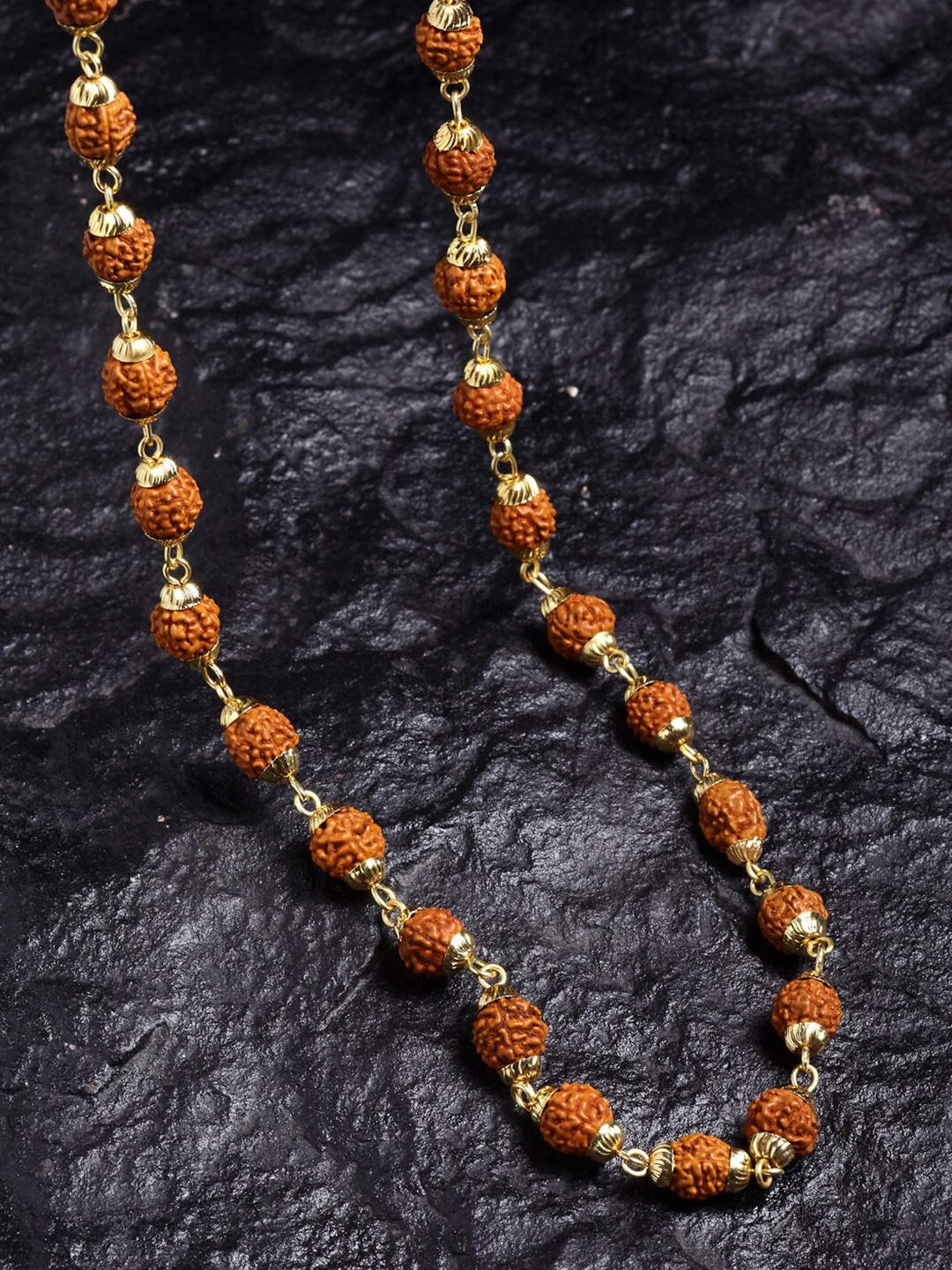 

PANASH Men Gold-Toned & Brown Rudraksha Beads Beaded Handcrafted Chain