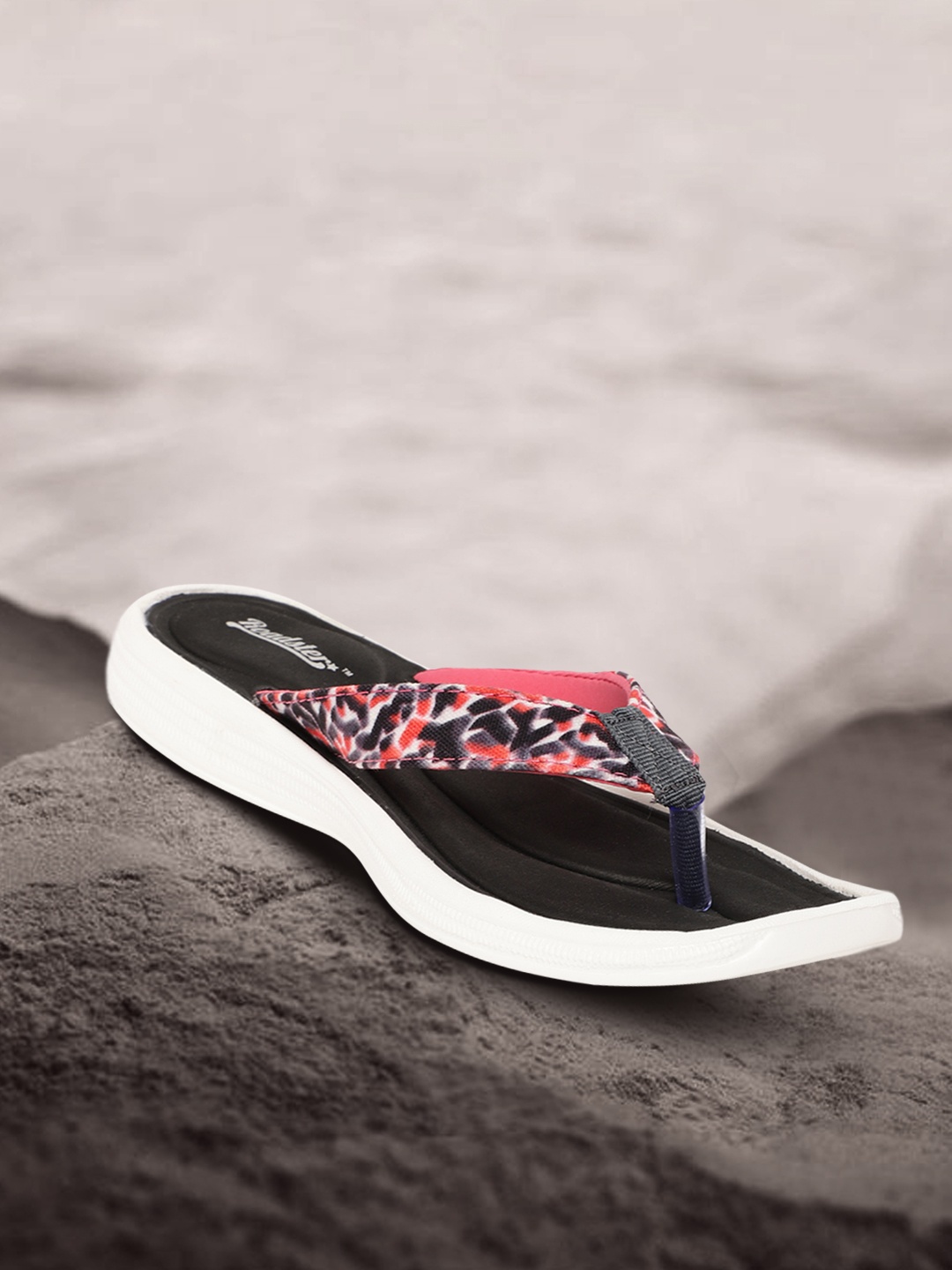 

The Roadster Lifestyle Co Women Black & Pink Printed Thong Flip-Flops