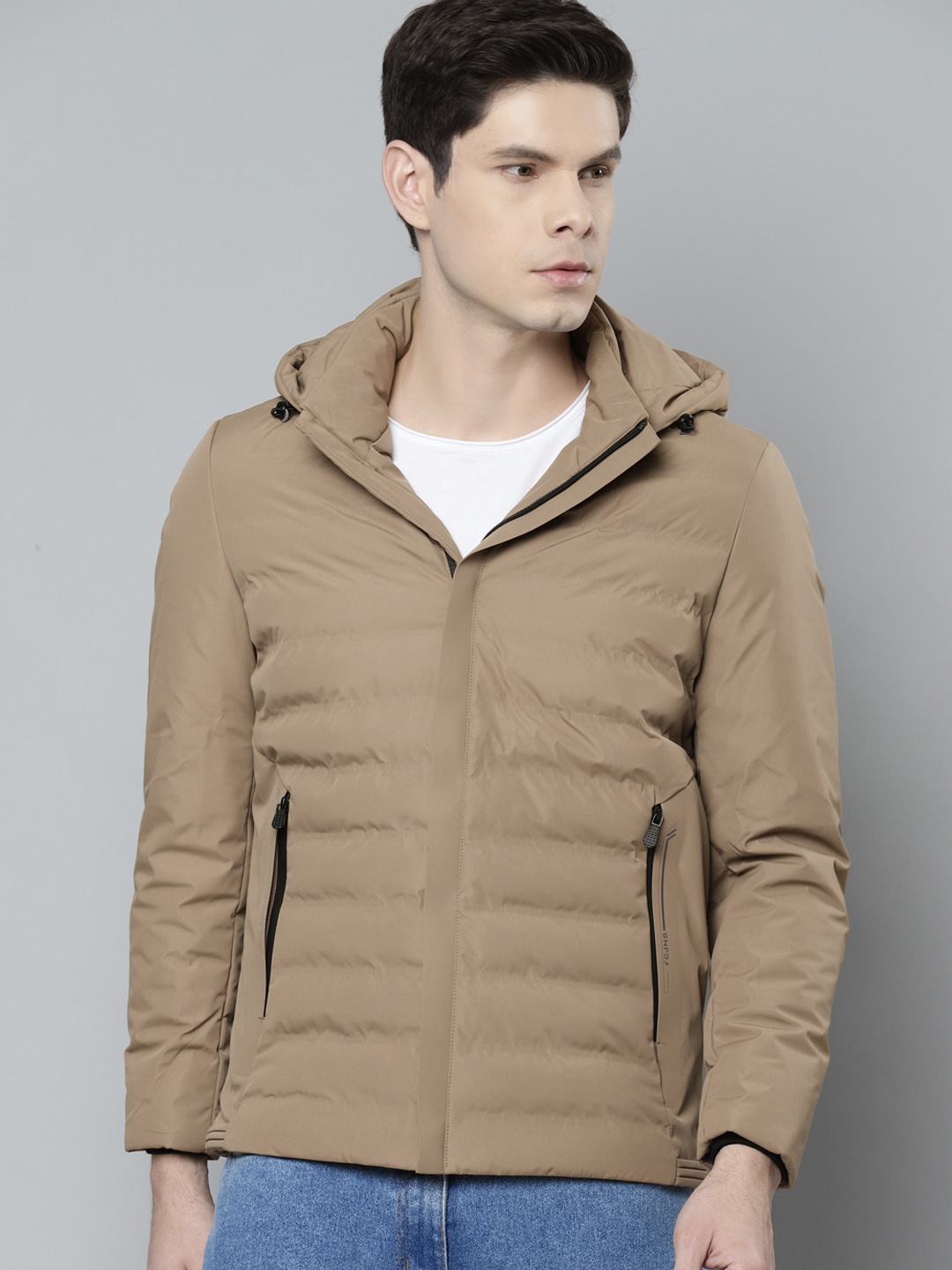 

Fort Collins Men Khaki Solid Hooded Padded Jacket