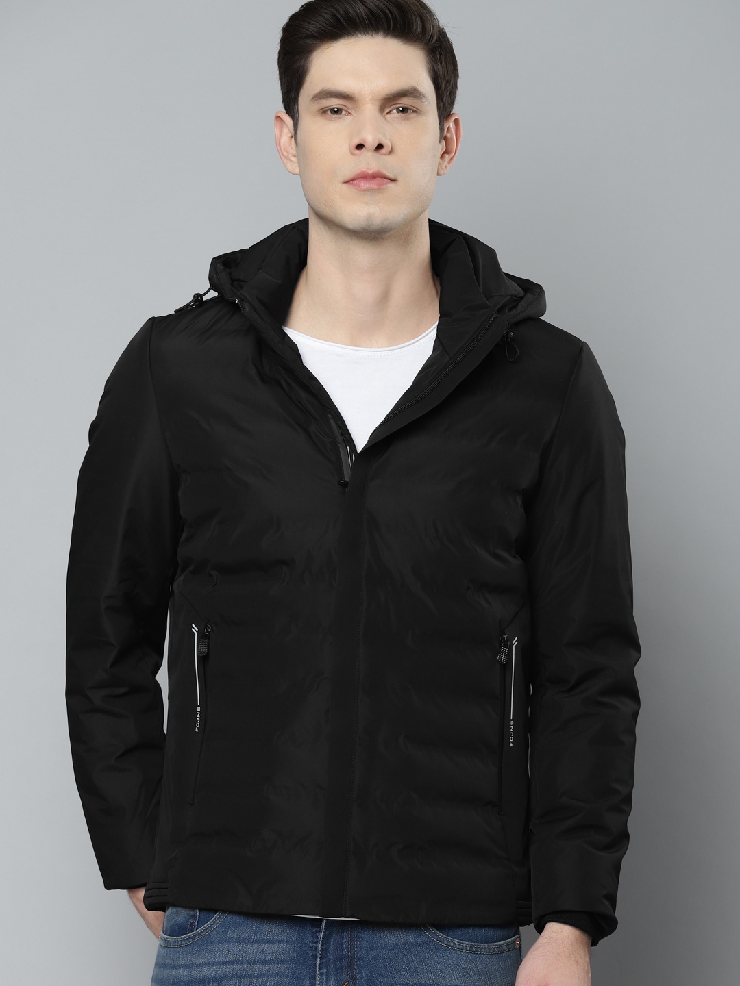 

Fort Collins Men Black Solid Hooded Padded Jacket