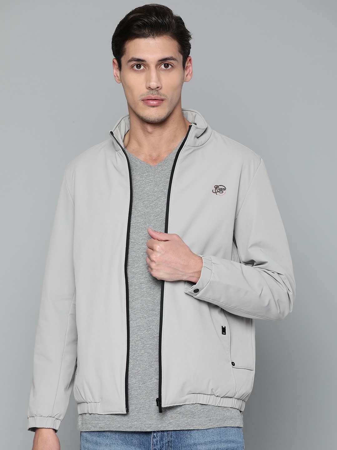 

Fort Collins Men Grey Solid Padded Jacket