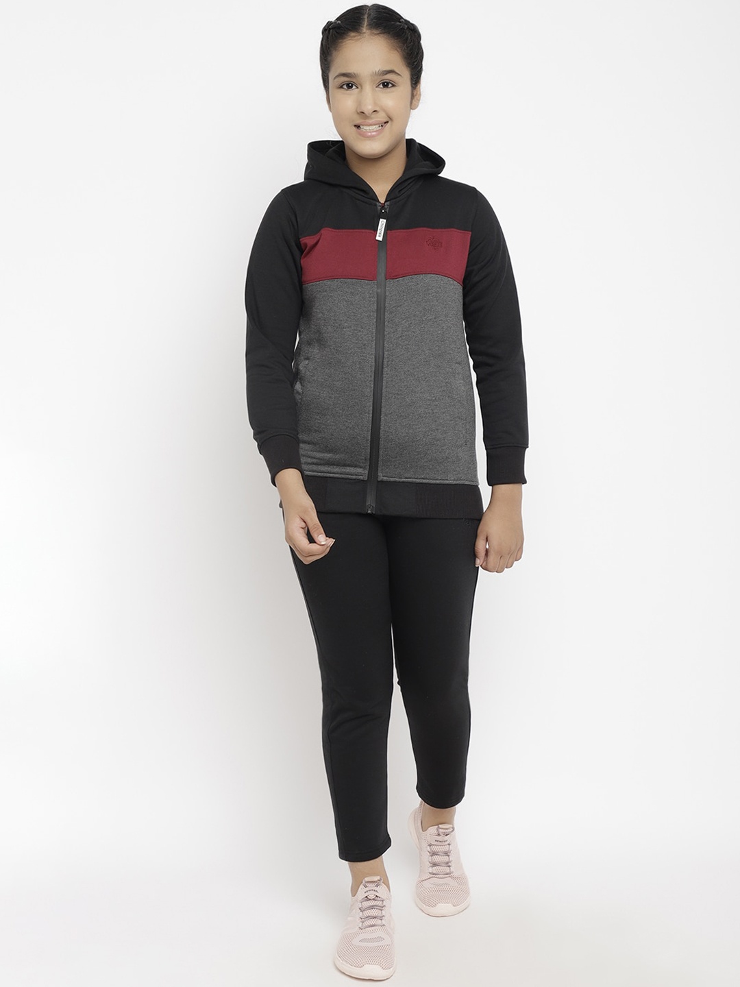 

CHIMPRALA Girls Black & Maroon Colourblocked Cotton Comfort-Fit Tracksuits