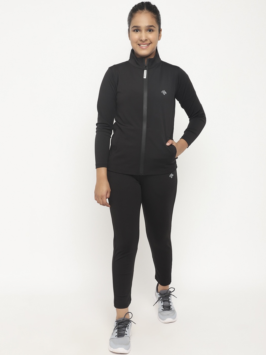 

CHIMPRALA Girls Black Solid Comfort-Fit Tracksuit