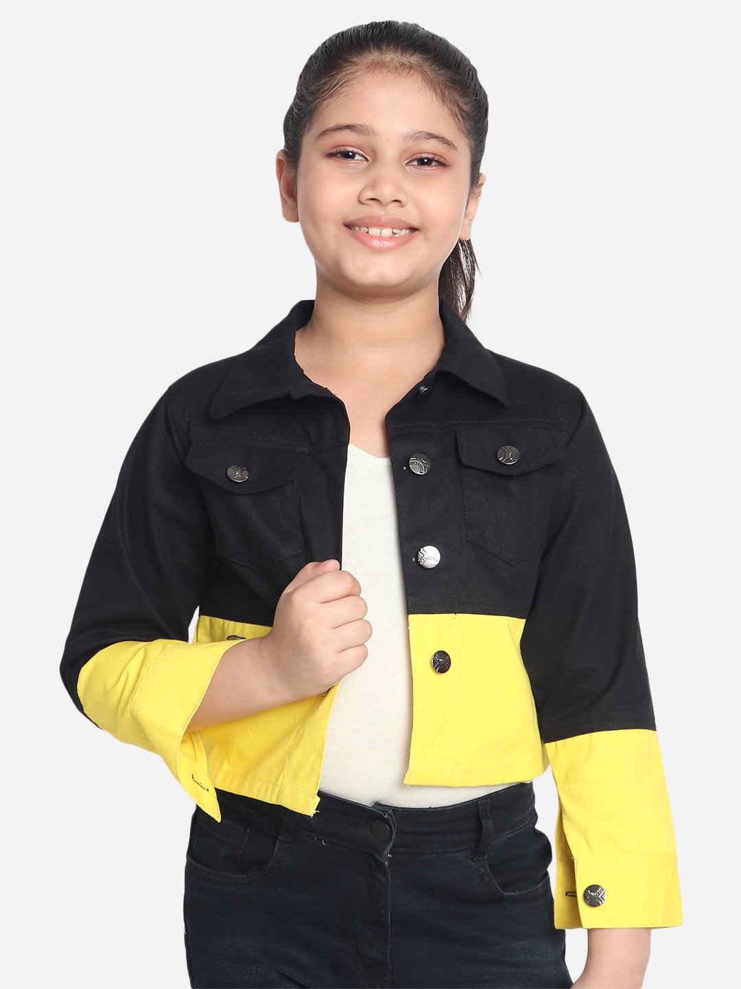 

MONTREZ Girls Black & Yellow Cotton Colourblocked Denim Jacket
