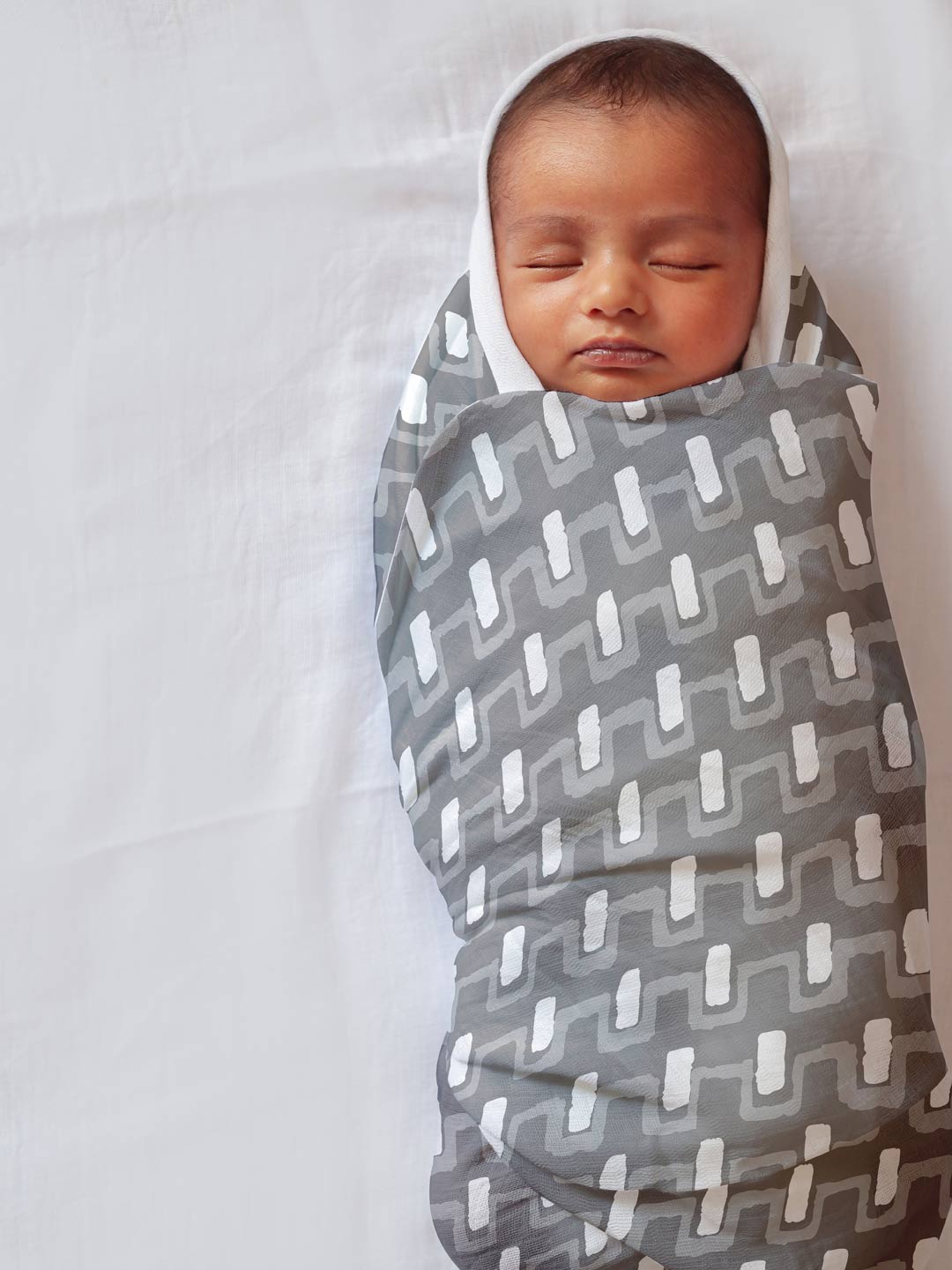 

SuperBottoms Set Of 3 Infants Kids Printed Pure Cotton Sustainable Swaddle, Grey