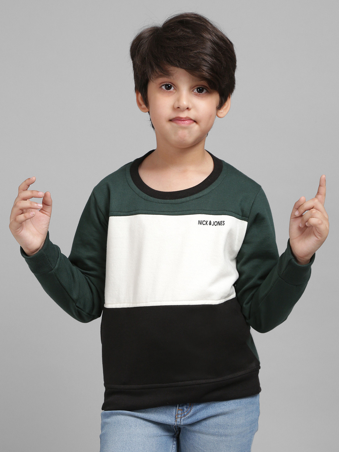 

Nick and Jones Boys Green & Off-White Colourblocked Sweatshirt