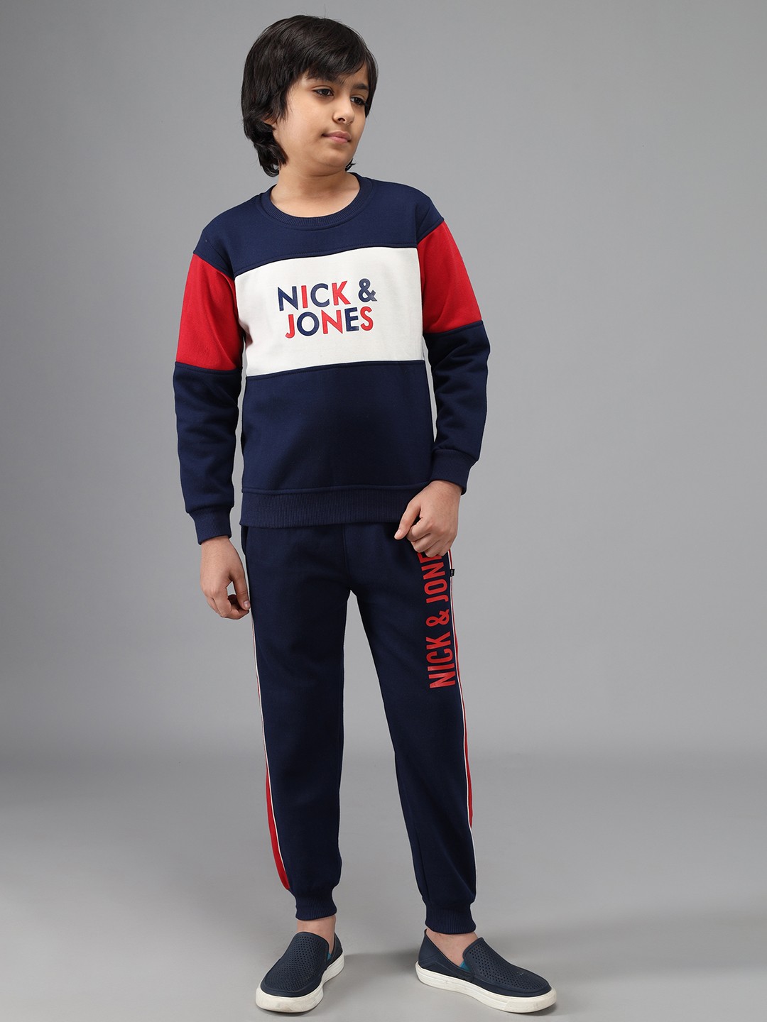 

Nick and Jones Boys Navy Blue & Red Brand Logo Print & Colourblocked Tracksuit