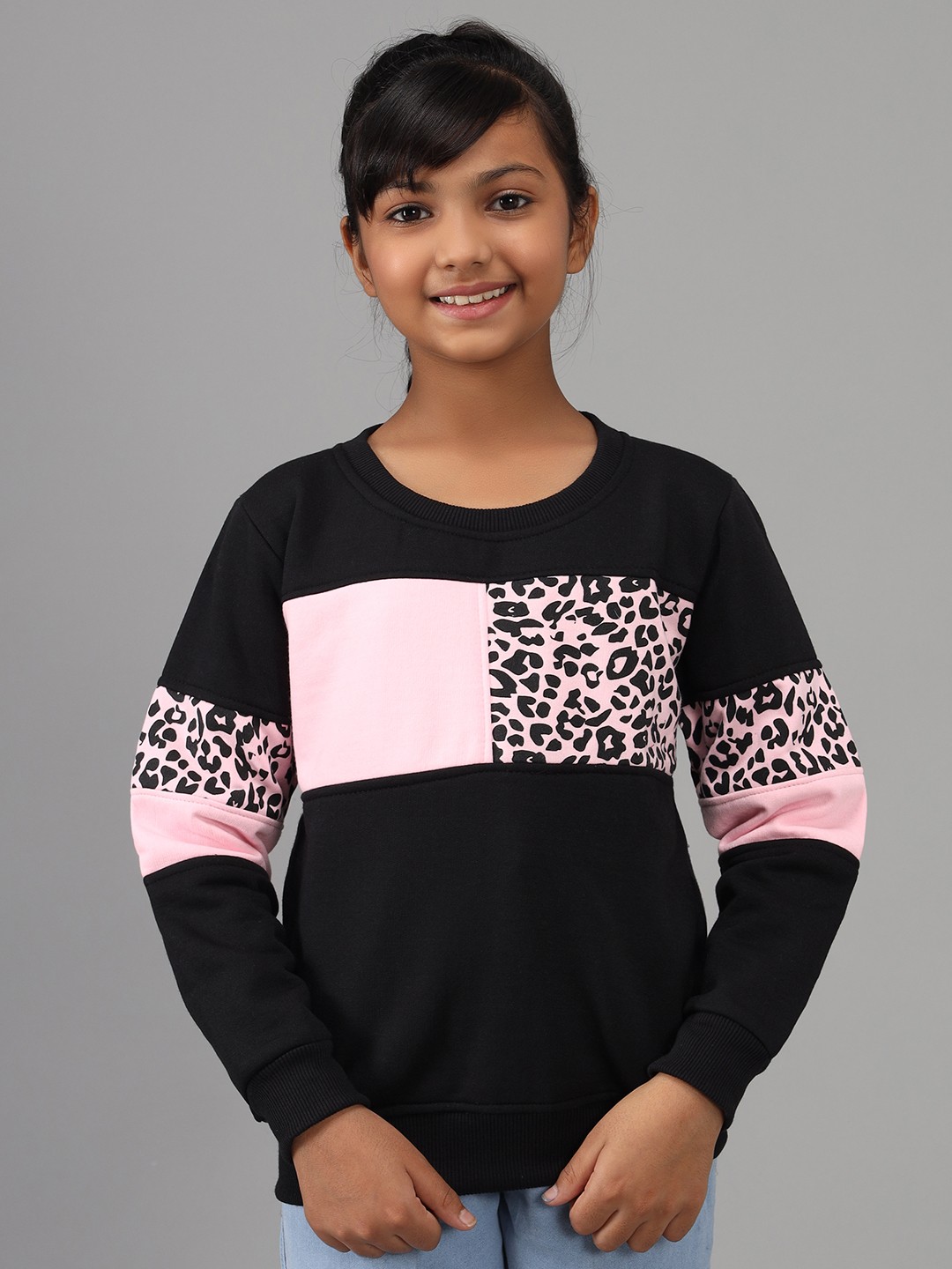 

Nick and Jones Girls Black & Pink Leopard Printed Sweatshirt