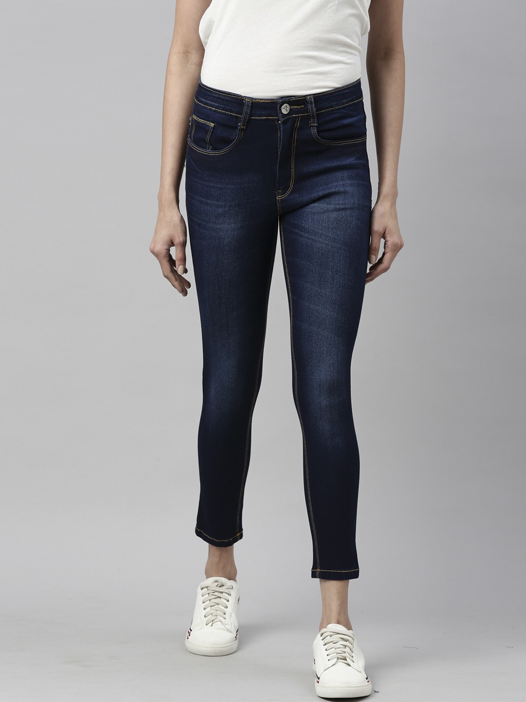 

ZHEIA Women Blue Skinny Fit Low Distress Light Fade Stretchable Cropped Jeans