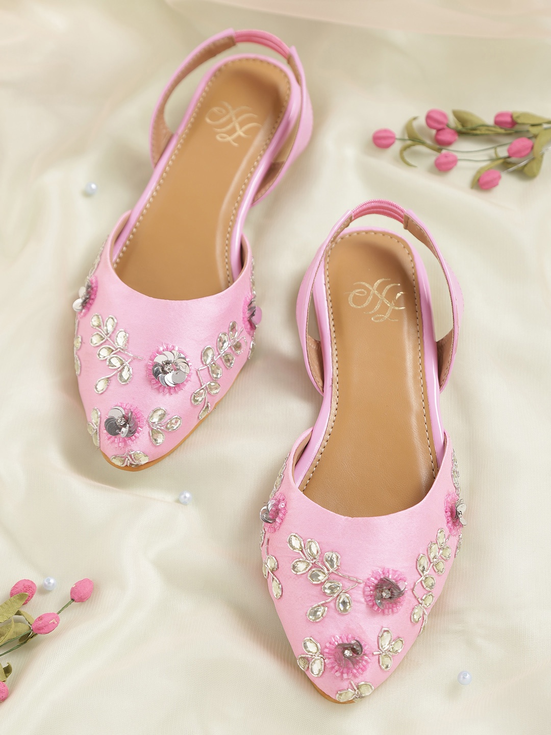 

House of Pataudi Women Pink & Silver-Toned Stone Embellished Handcrafted Pointed Toe Flats