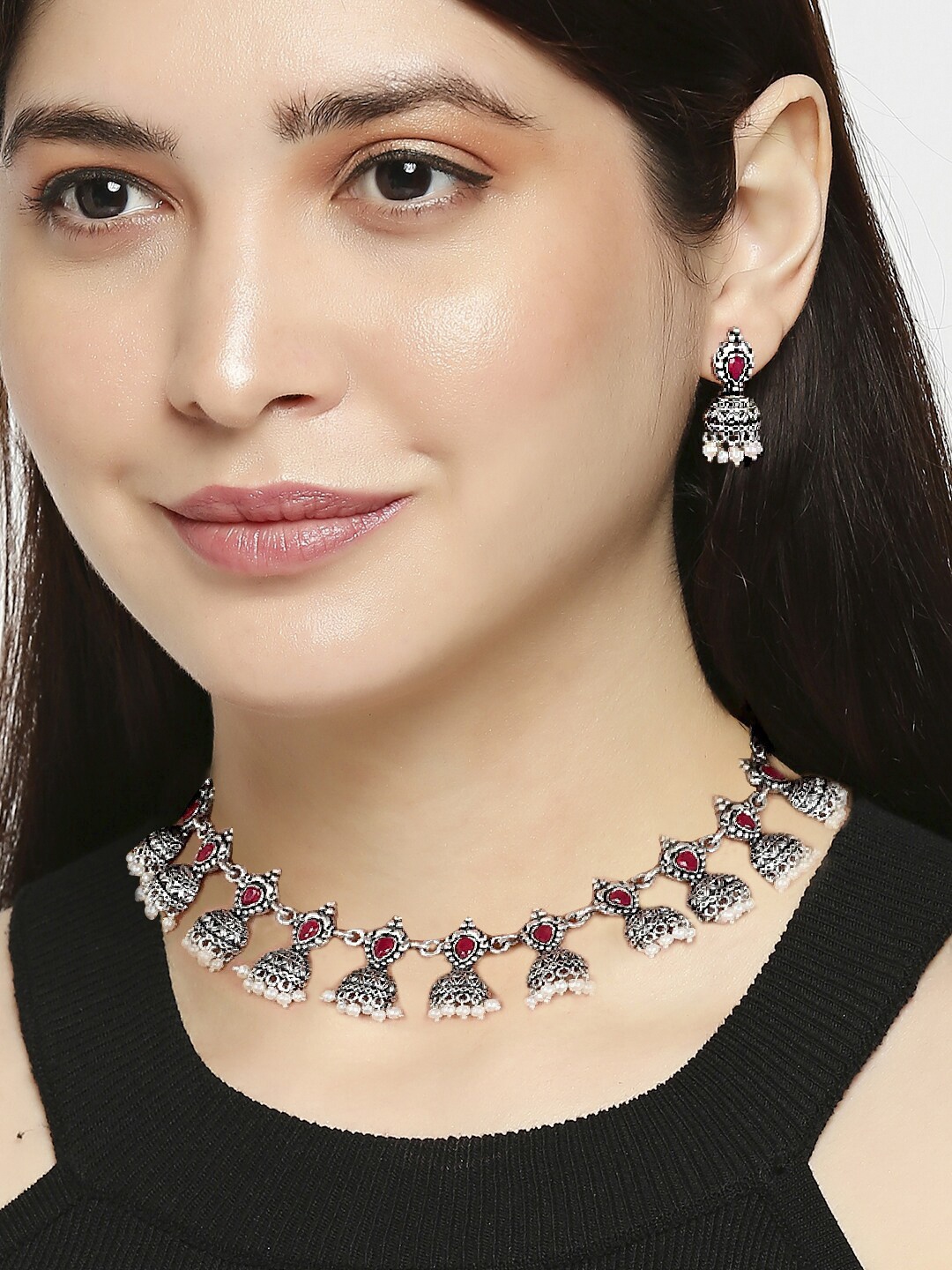 

OOMPH Silver & Maroon Stones & Pearls Ethnic Oxidised Choker Necklace Set