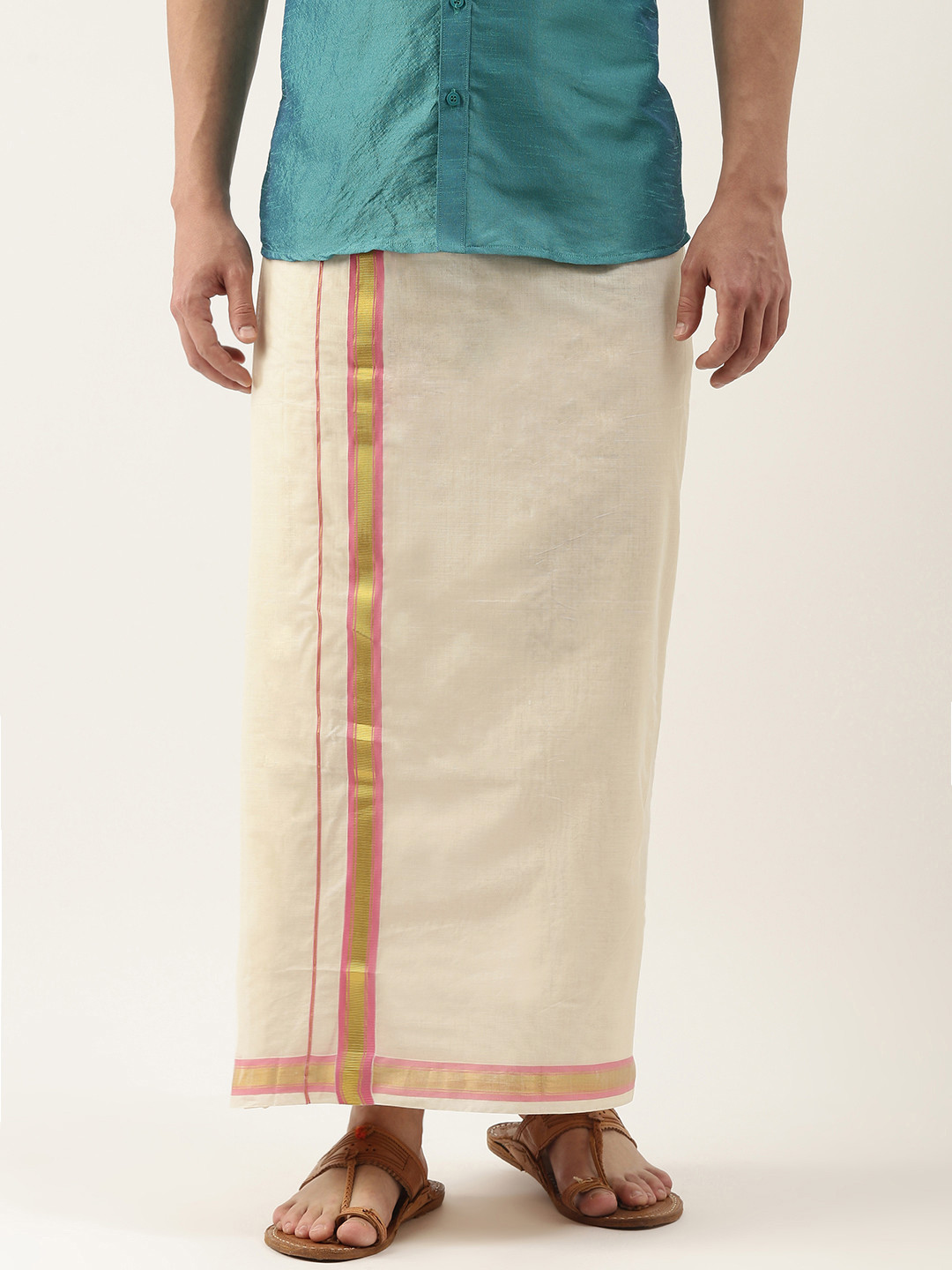 

THANGAMAGAN Men Off-White Solid Dhoti With Golden Border