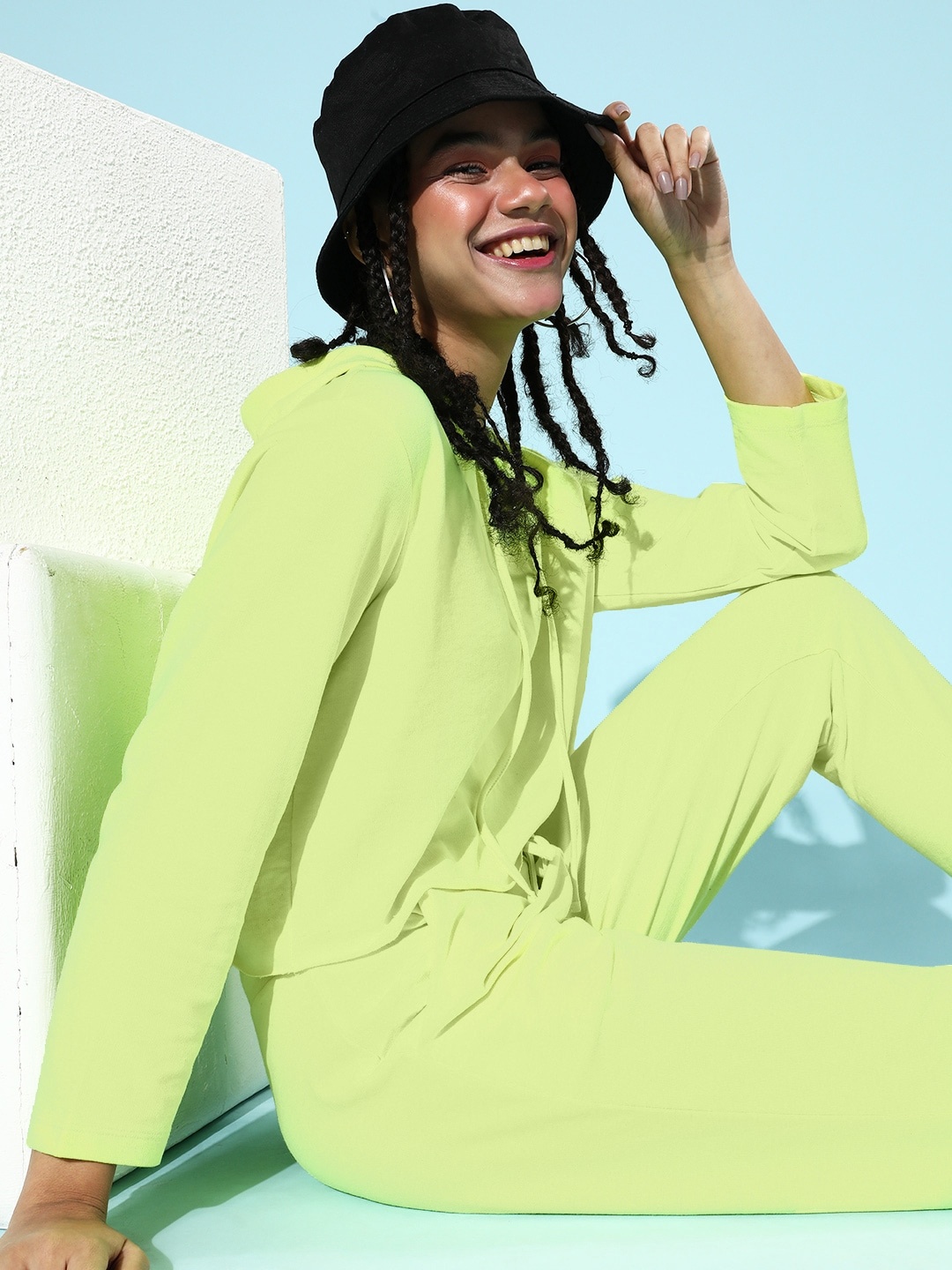 SASSAFRAS Women Gorgeous Fluorescent Green Solid Knitted Sweatshirt