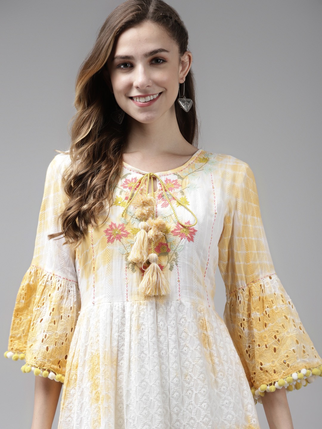 

Indo Era Women Yellow & White Floral Embroidered Flared Sleeves Anarkali Kurta