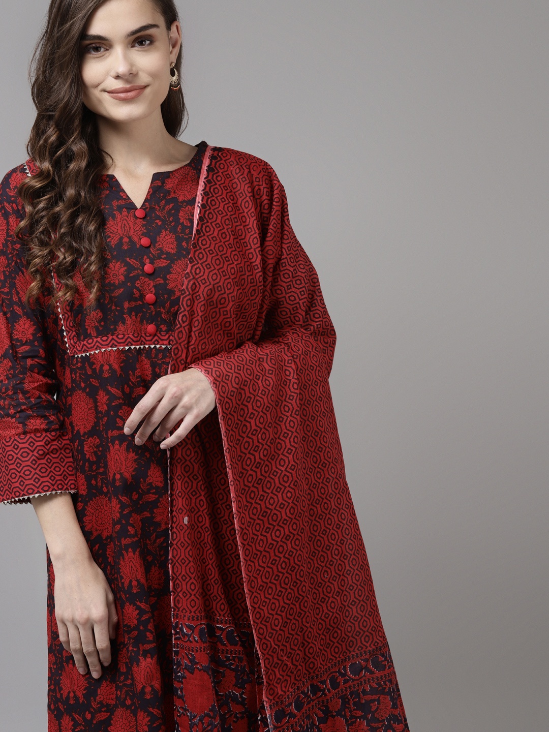 

Indo Era Women Navy Blue Floral Printed Regular Kurta with Palazzos & With Dupatta