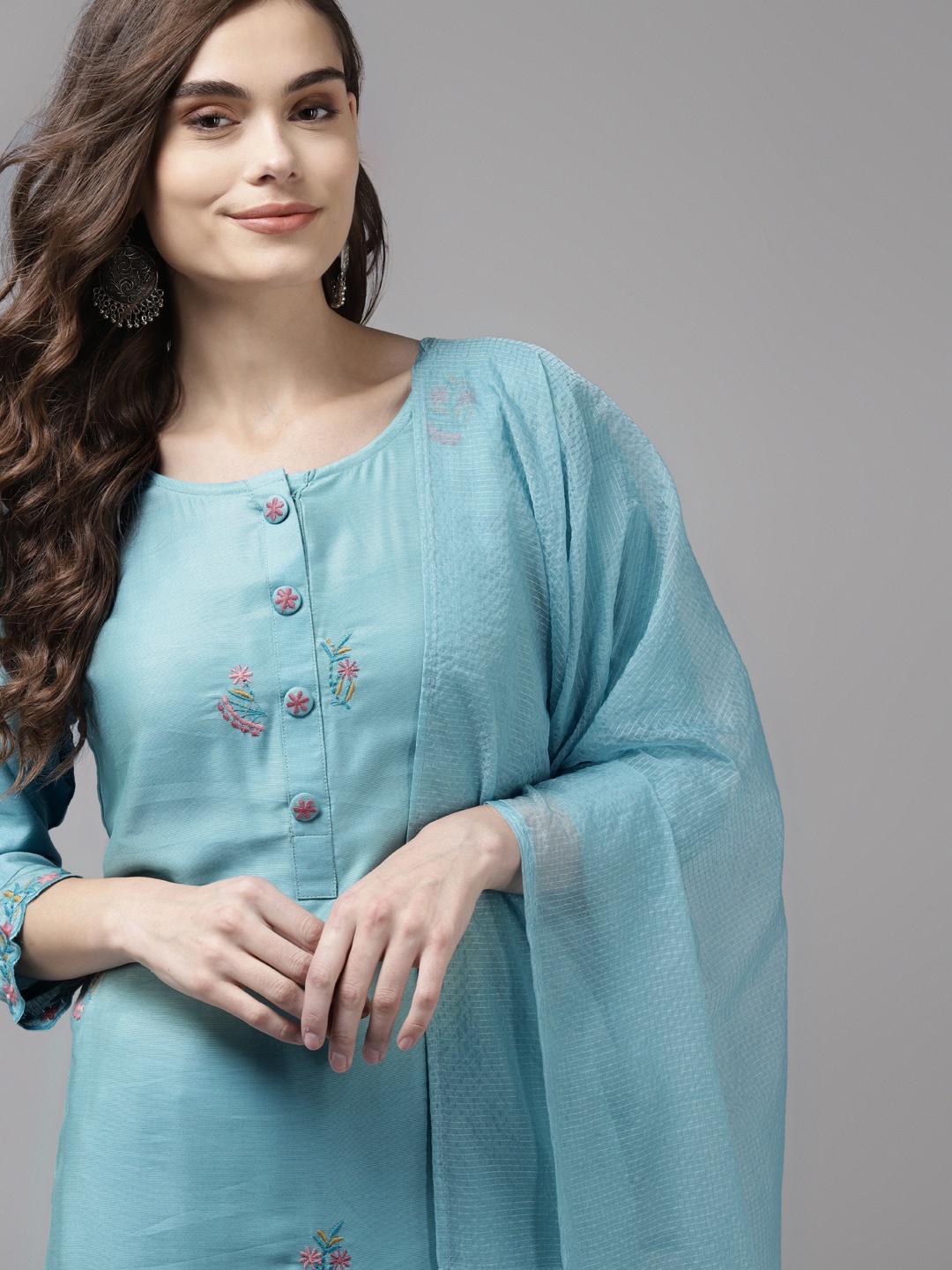

Indo Era Women Blue Floral Embroidered Regular Kurta with Palazzos & With Dupatta