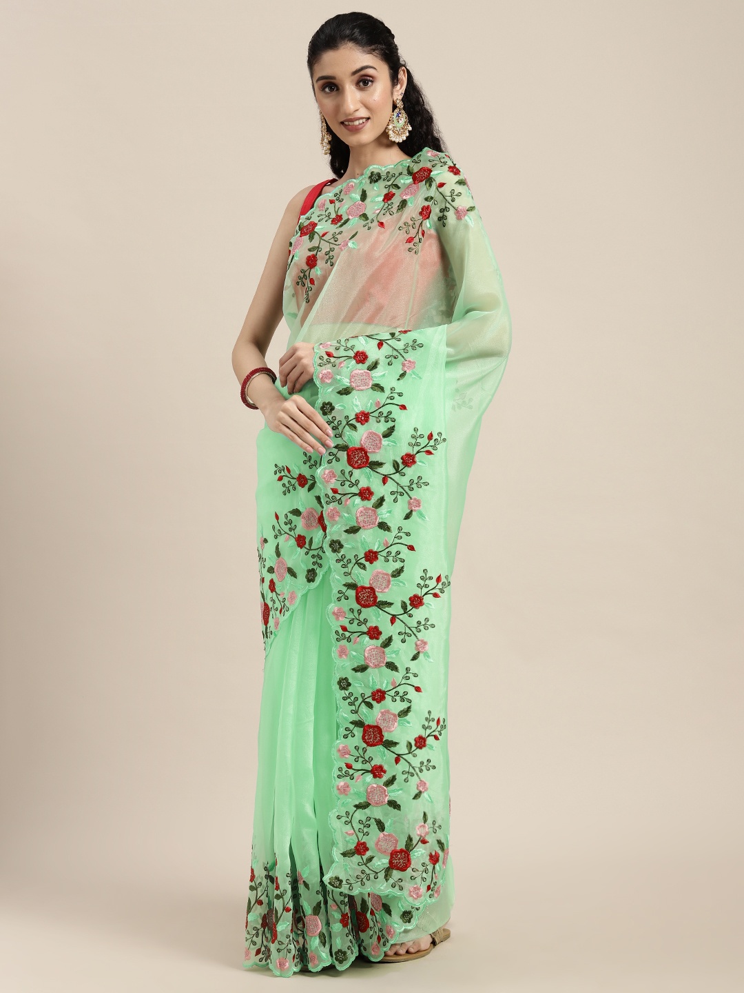 

VASTRANAND Green Floral Embroidered Organza Saree