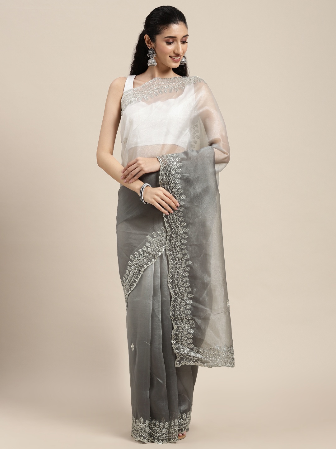 

VASTRANAND Grey Paisley Beads and Stones Organza Party Wear Saree