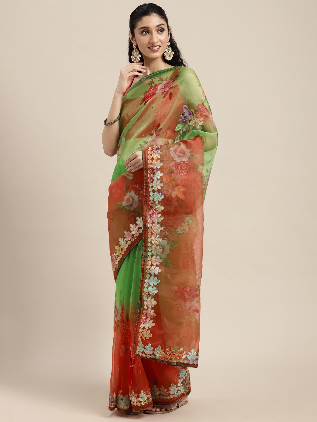 

VASTRANAND Red & Green Floral Gotta Patti Organza Saree