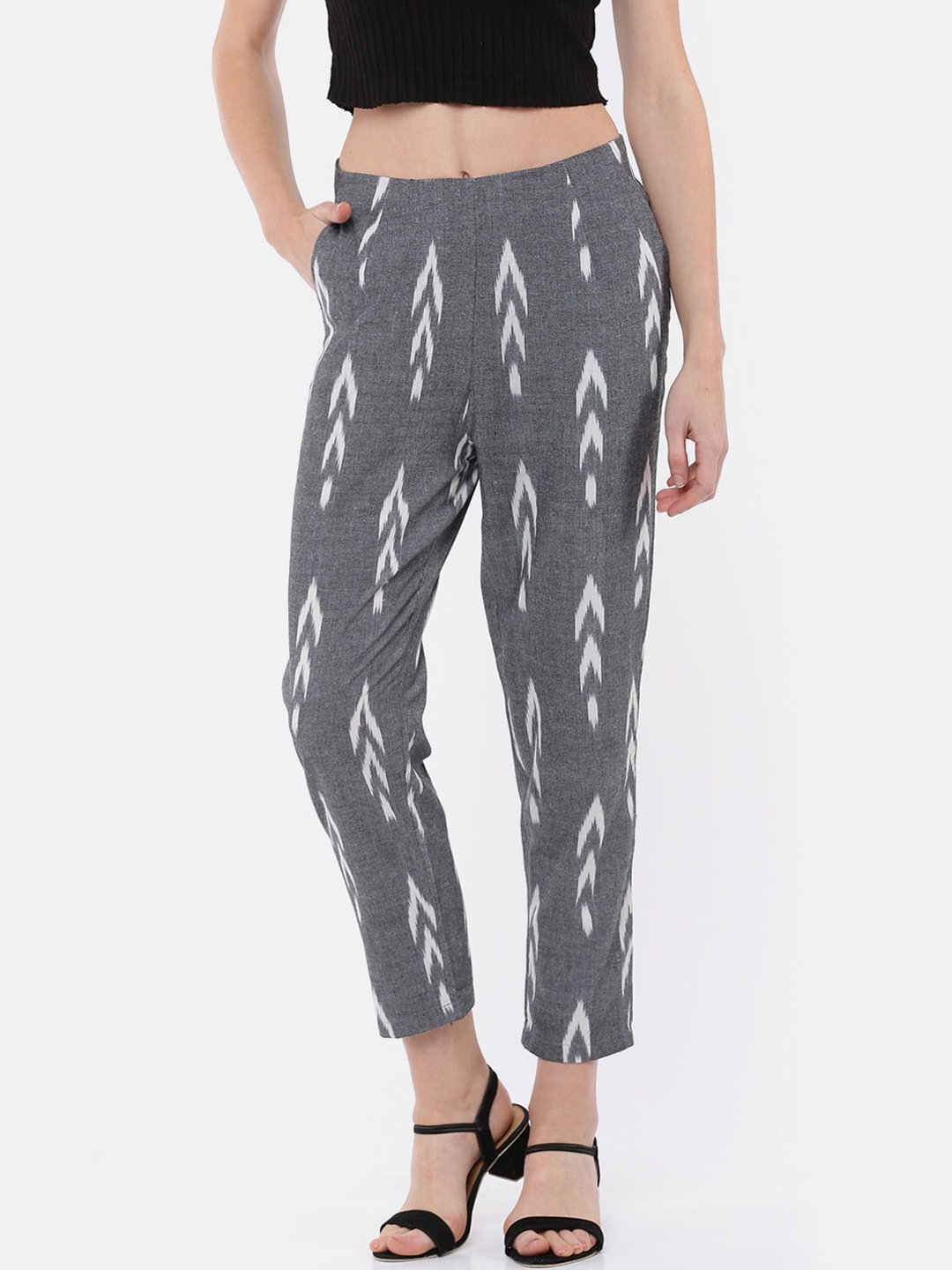 

De Moza Women Grey Cotton Printed Straight Fit Trousers