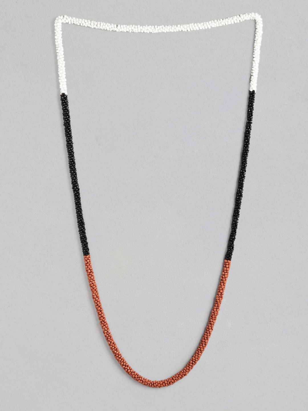 

RICHEERA Black & White Beaded Chain