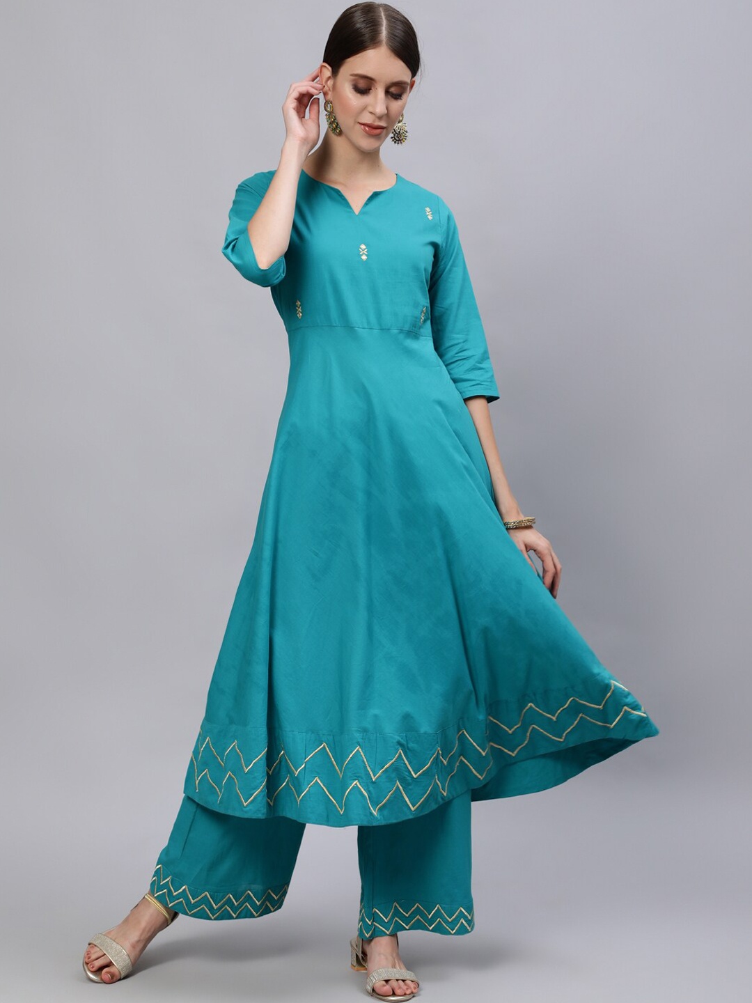 

Jaipur Kurti Women Teal Blue Embroidered Regular Pure Cotton Kurta With Palazzos