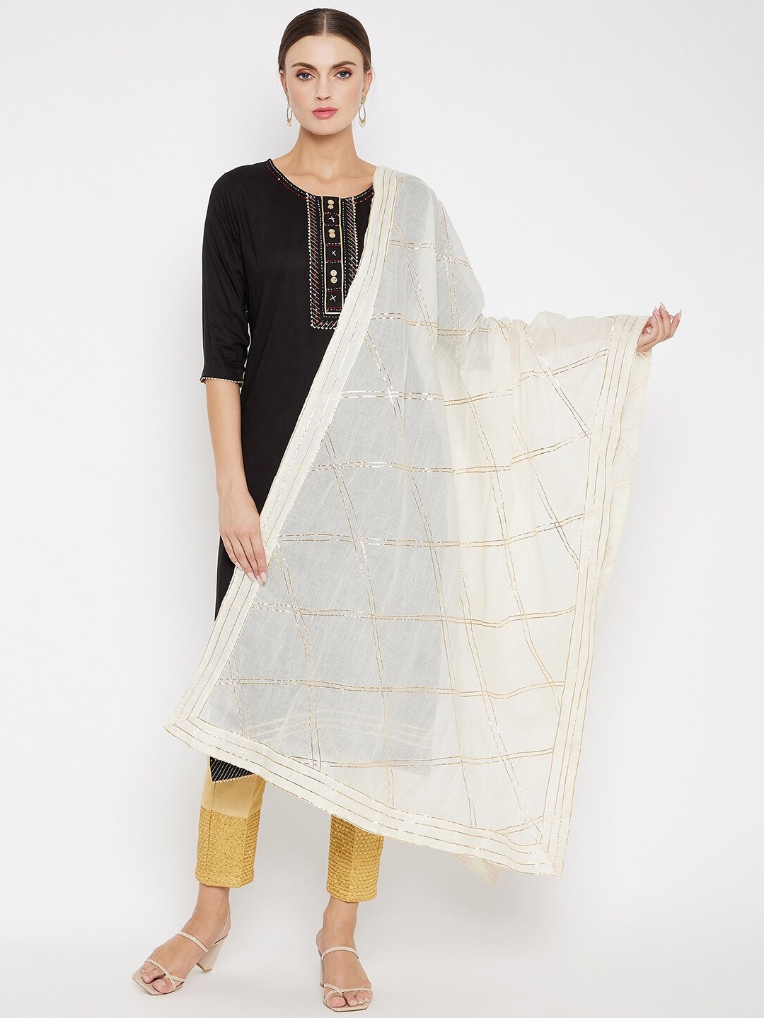 

Clora Creation Cream-Coloured & Gold-Toned Pure Cotton Dupatta with Gotta Patti