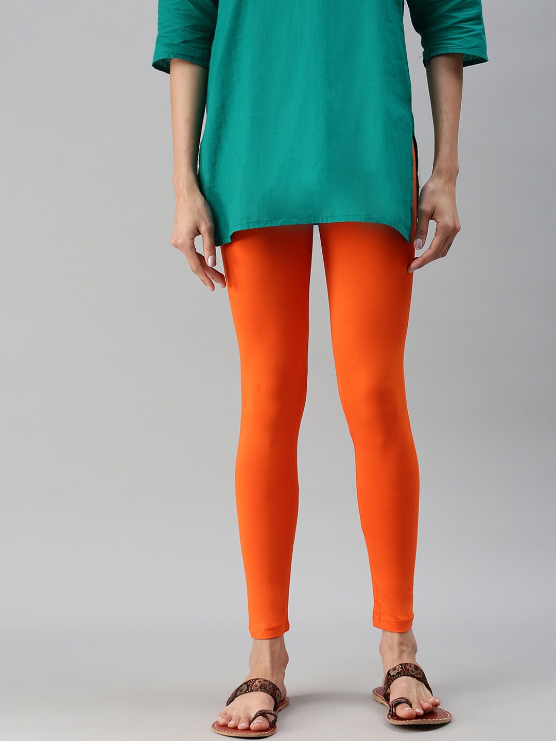 

De Moza Women Orange Solid Cotton Ankle-Length Leggings