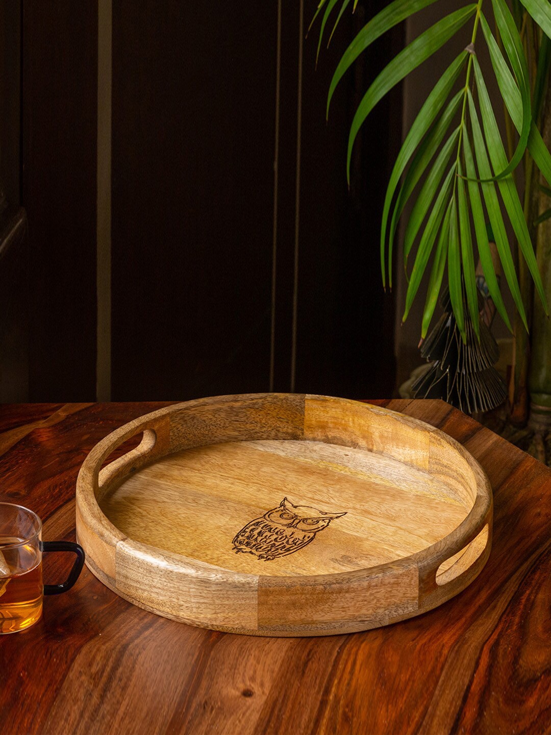 

ExclusiveLane Brown Handcrafted & Hand-Etched Wooden Serving Tray