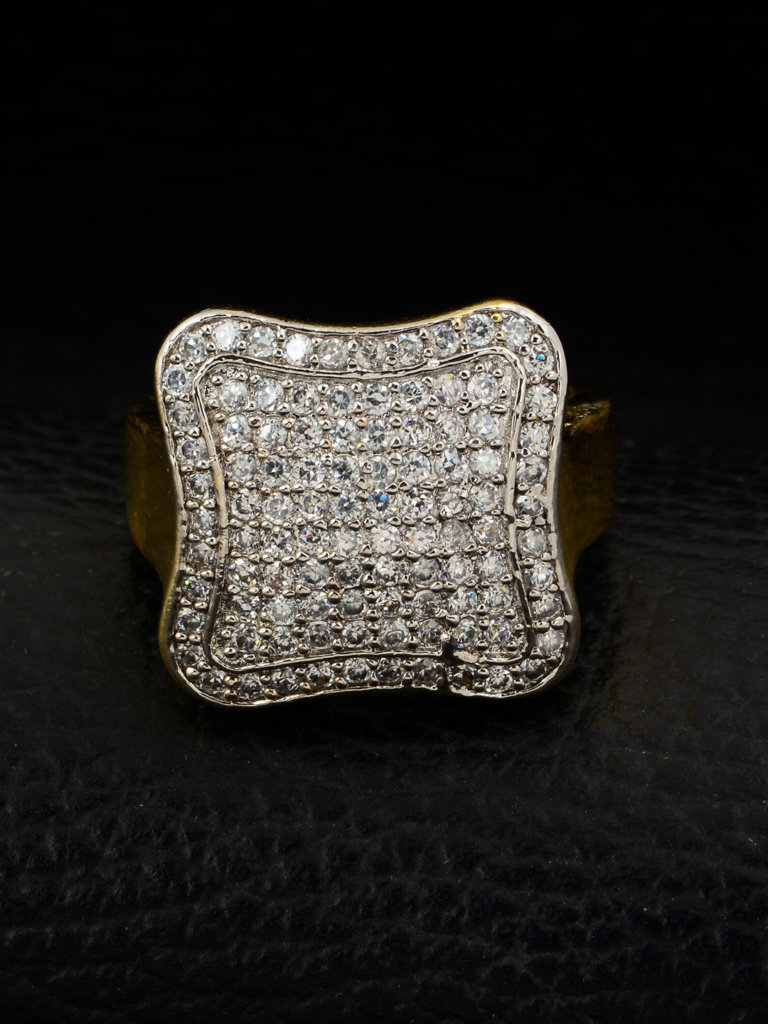 

Silgo Gold-Plated White Stone-Studded Finger Ring