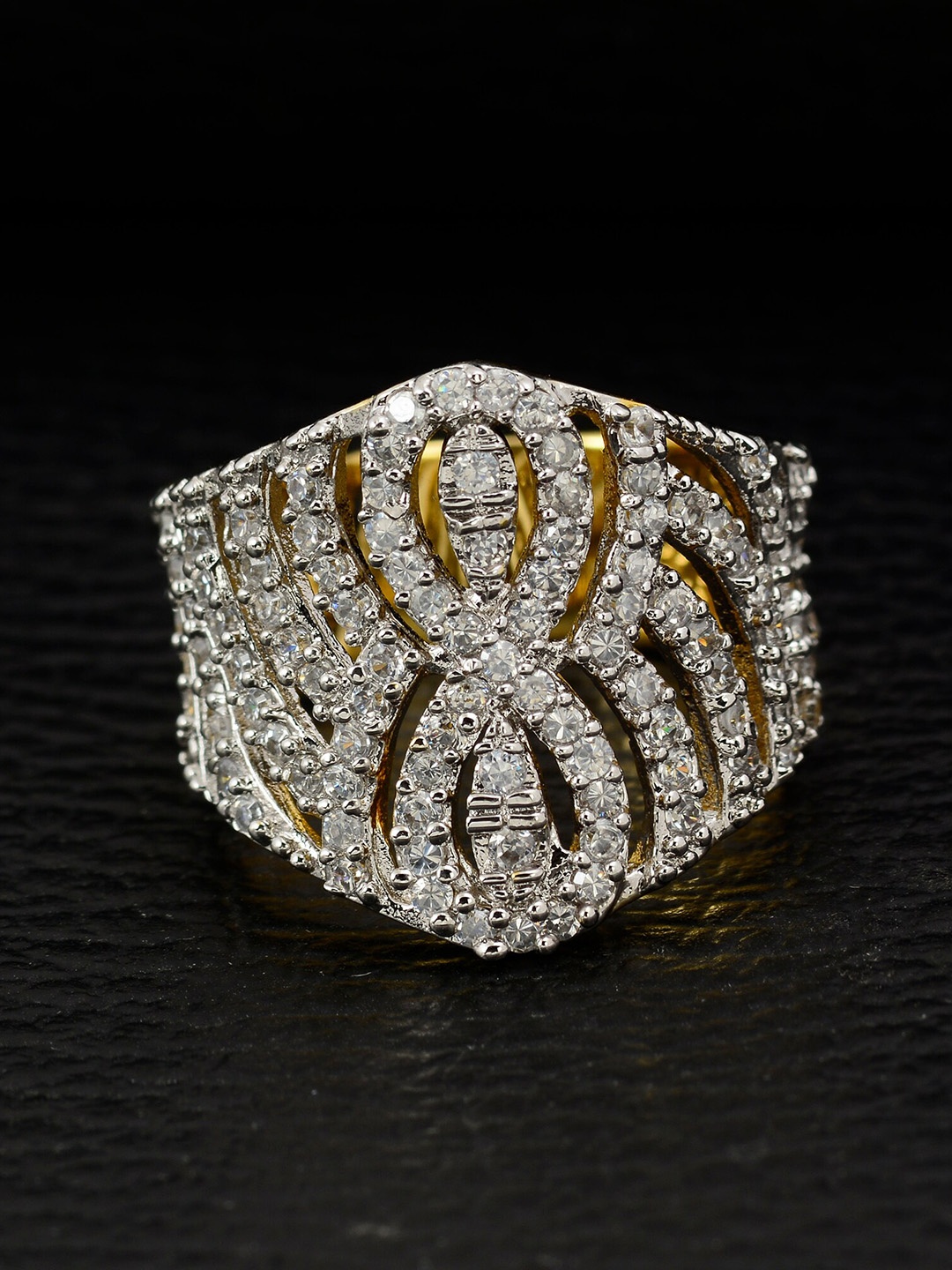 

Silgo Gold-Plated White Stone-Studded Finger Ring
