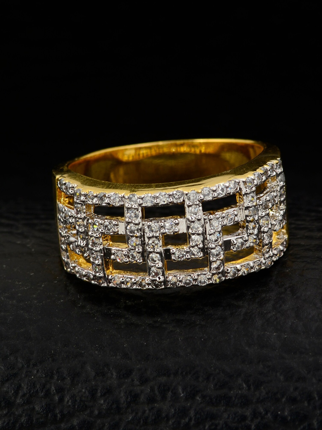 

Silgo Gold-Plated White Stone-Studded Finger Ring