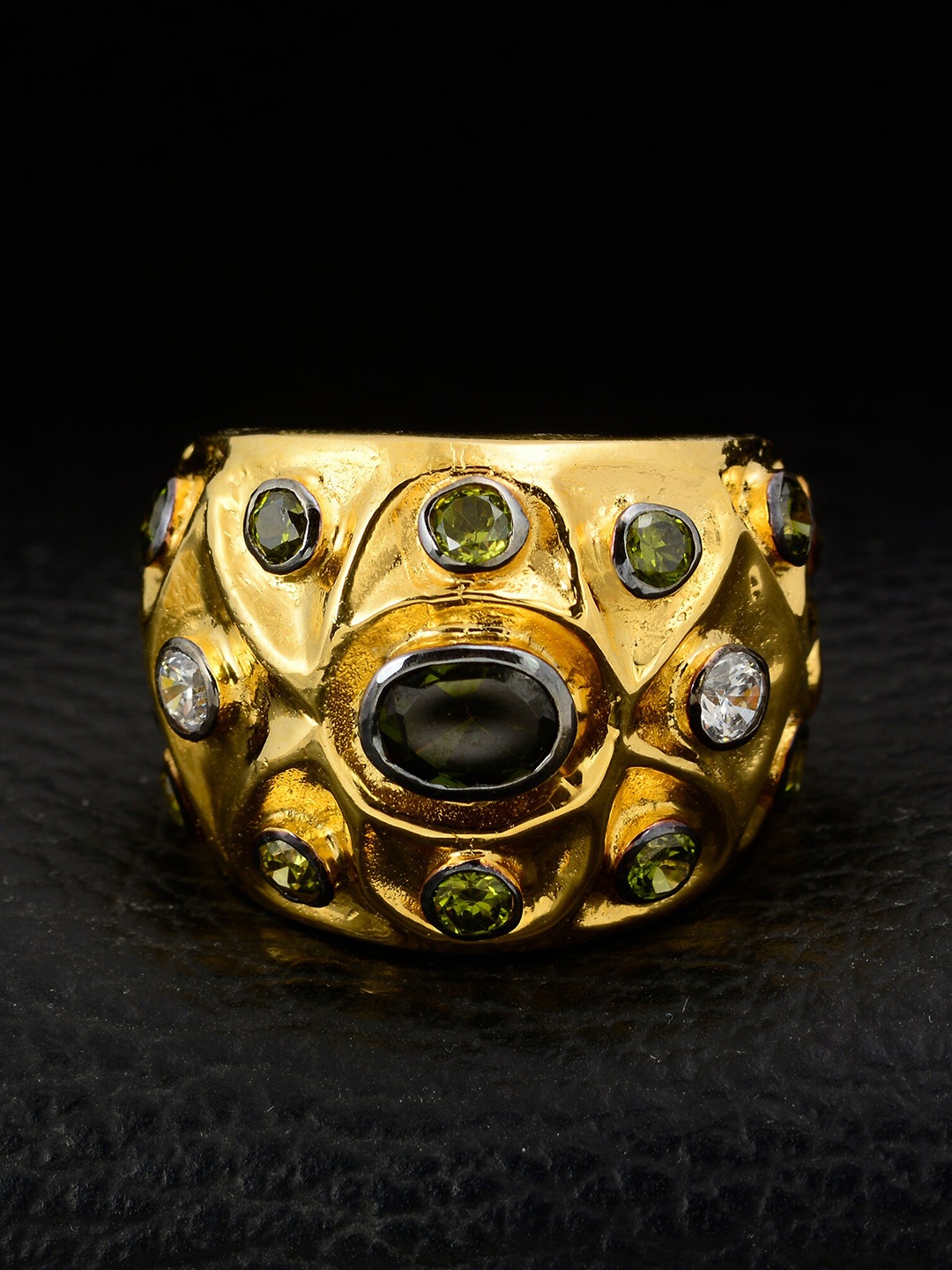 

Silgo Gold-Plated Green & White Stone-Studded Finger Ring