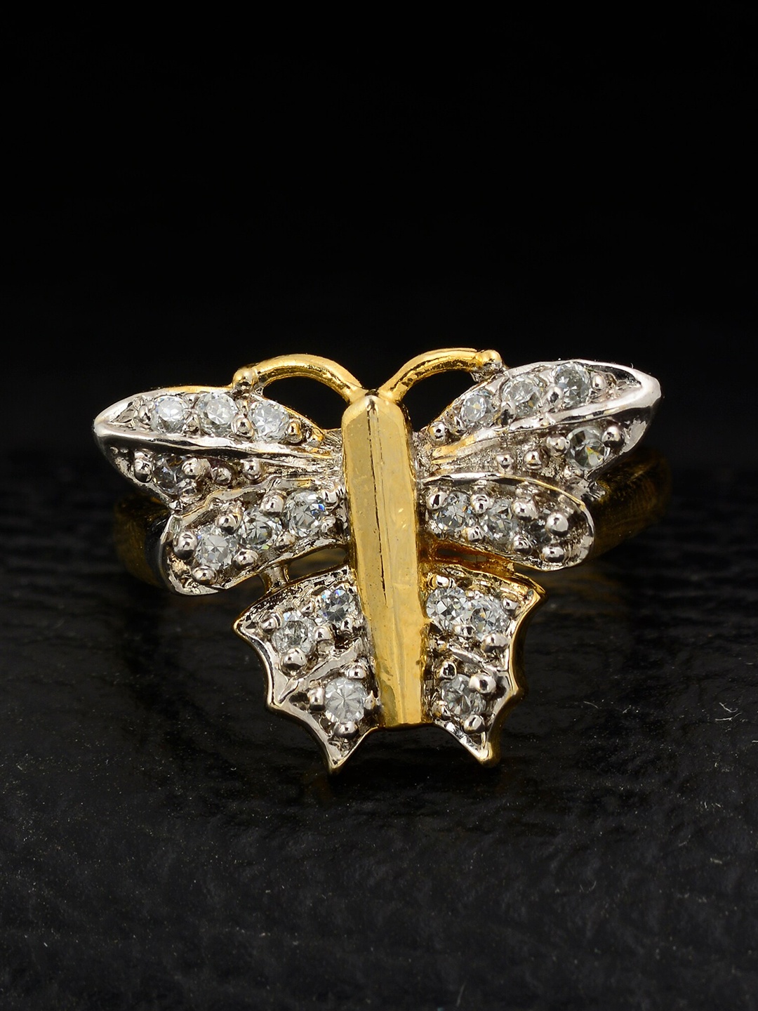 

Silgo Gold-Plated White Stone-Studded Finger Ring