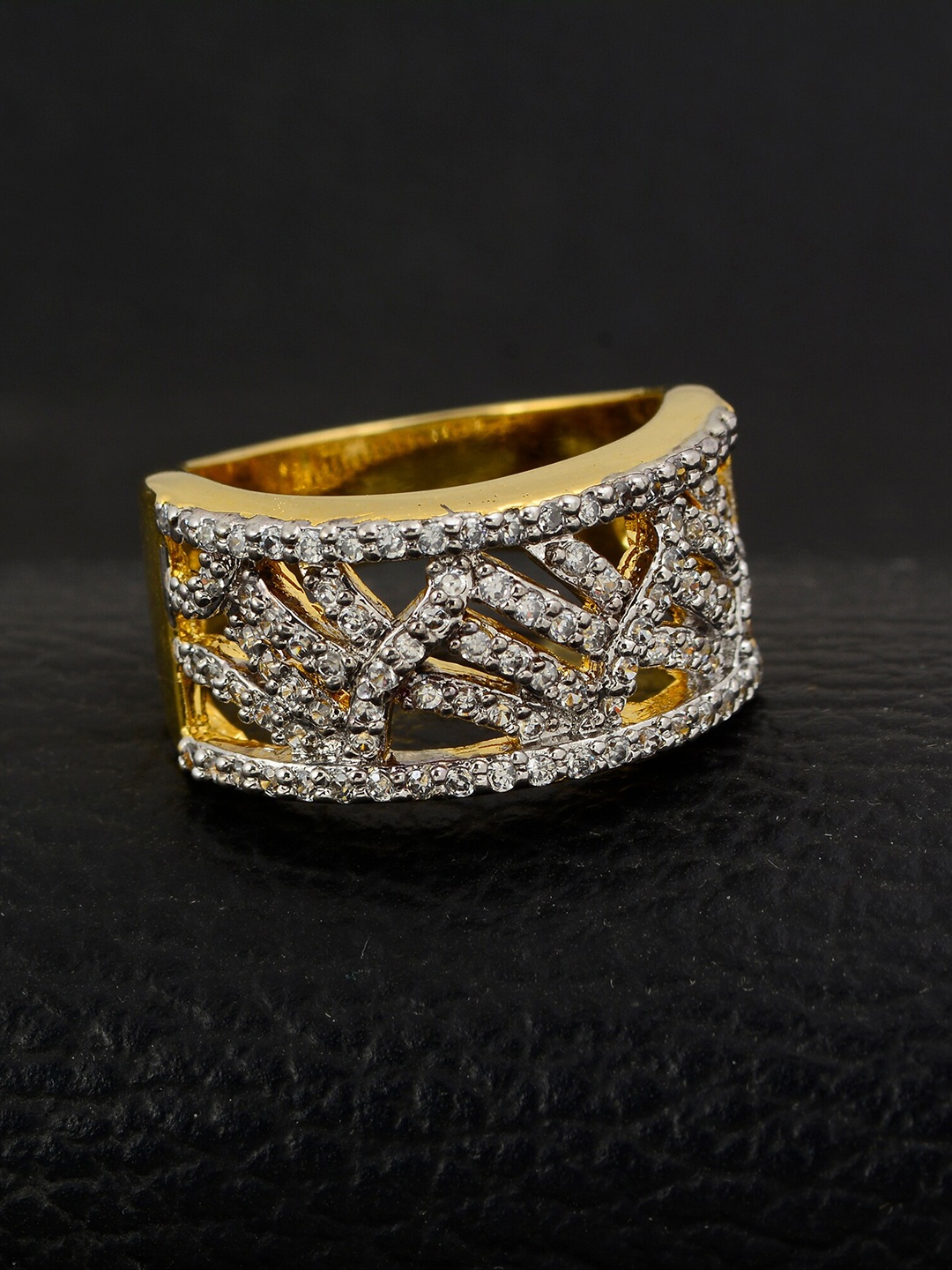 

Silgo Gold-Plated White Stone-Studded Finger Ring