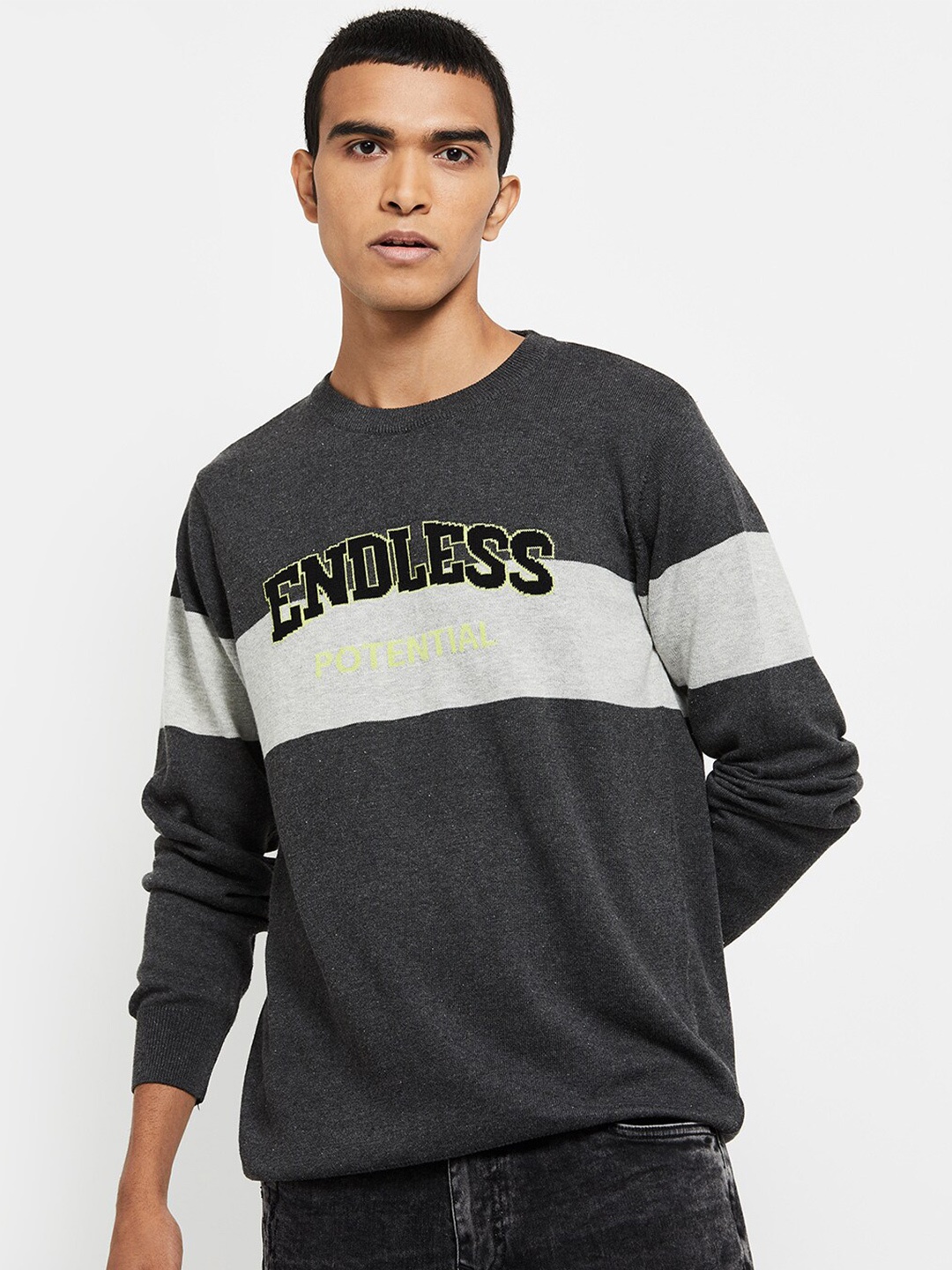 

max Men Charcoal & White Colourblocked Pure Cotton Pullover