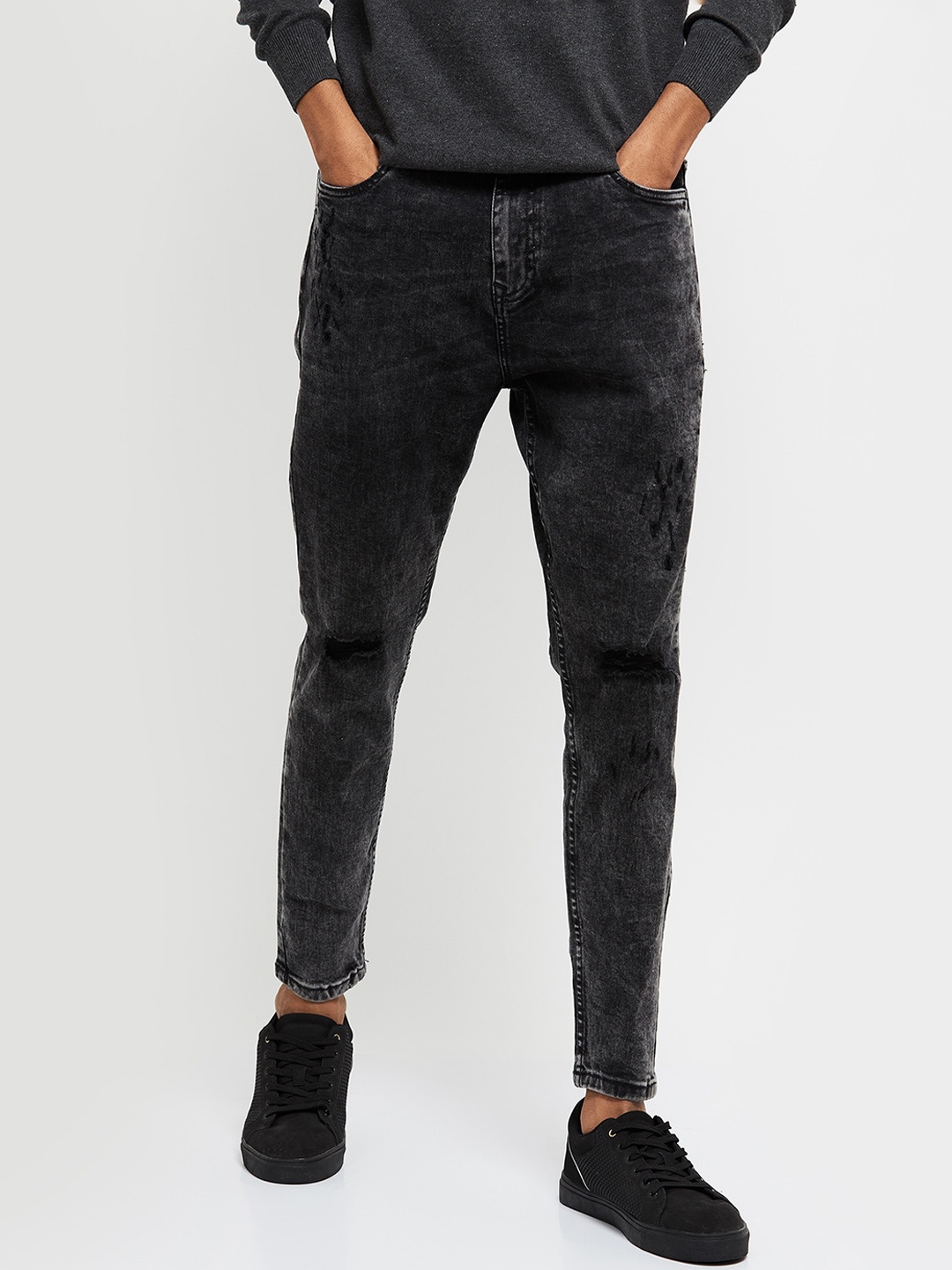 

max Men Black Light Fade Jeans