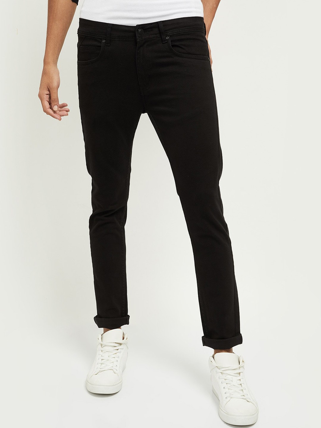 

max Men Black Skinny Fit Jeans