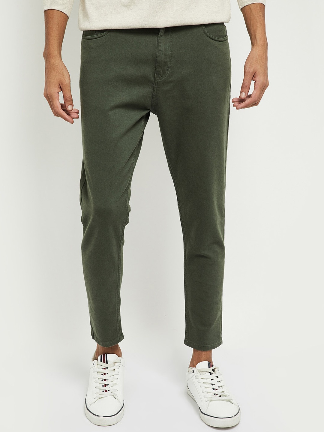 

max Men Olive Green Jeans