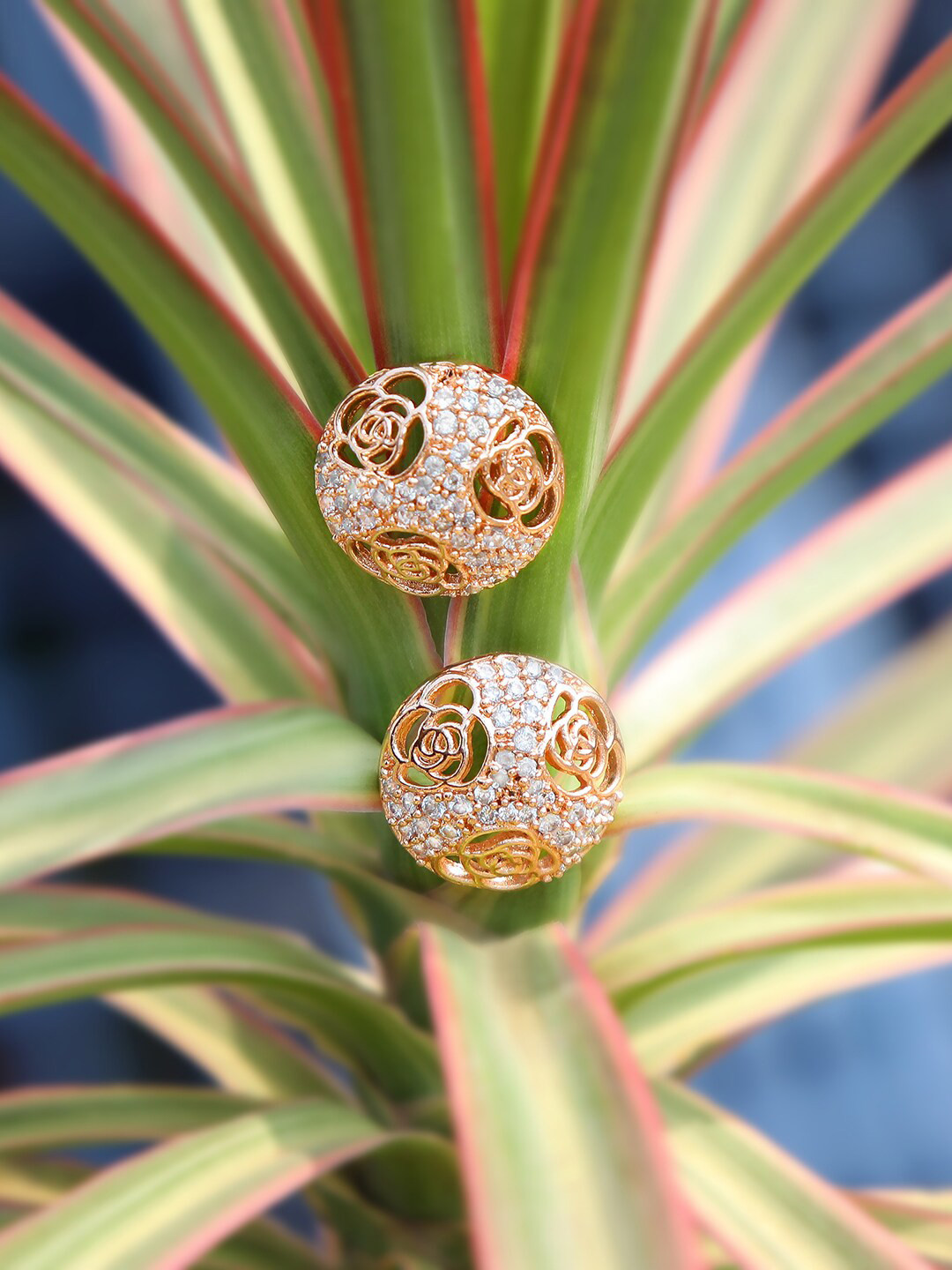 

ZINU Rose Gold Contemporary Studs Earrings