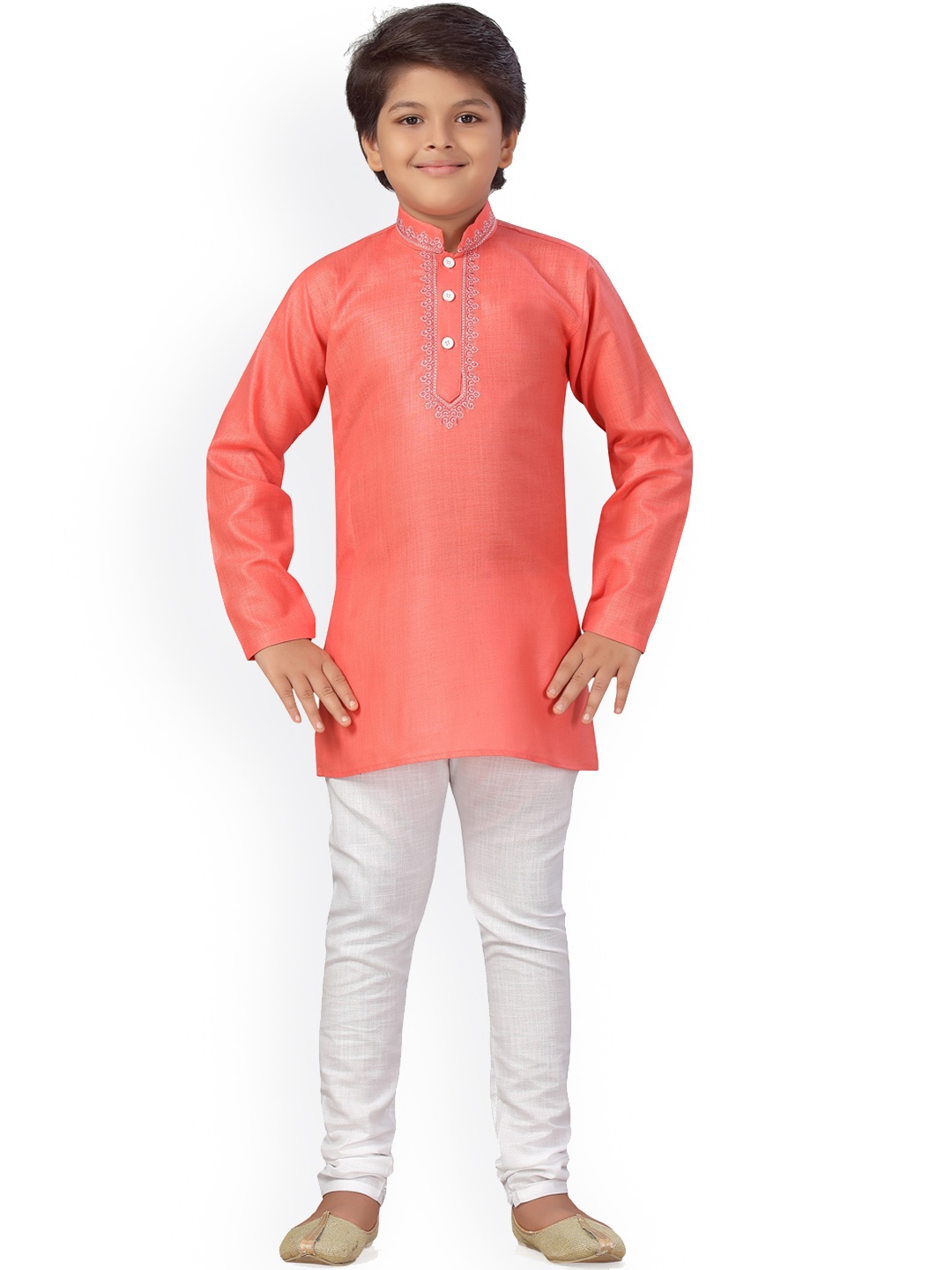 

Aj DEZInES Boys Pink & White Regular Thread Work Pure Cotton Kurta with Pyjamas