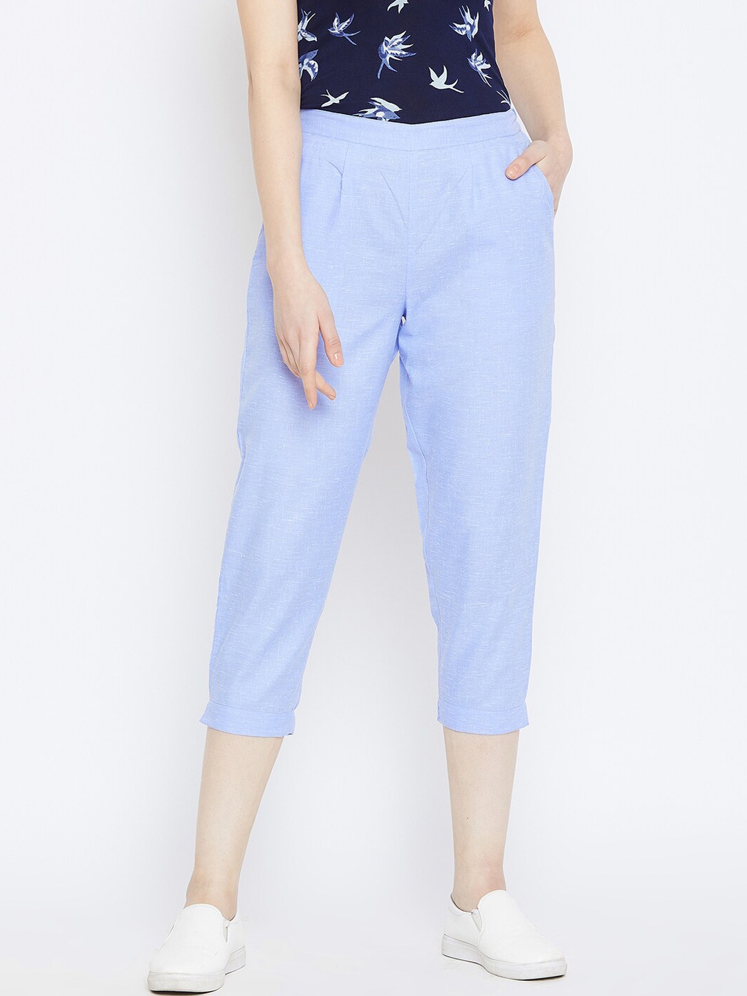 

Bitterlime Women Blue Relaxed Cropped Trousers