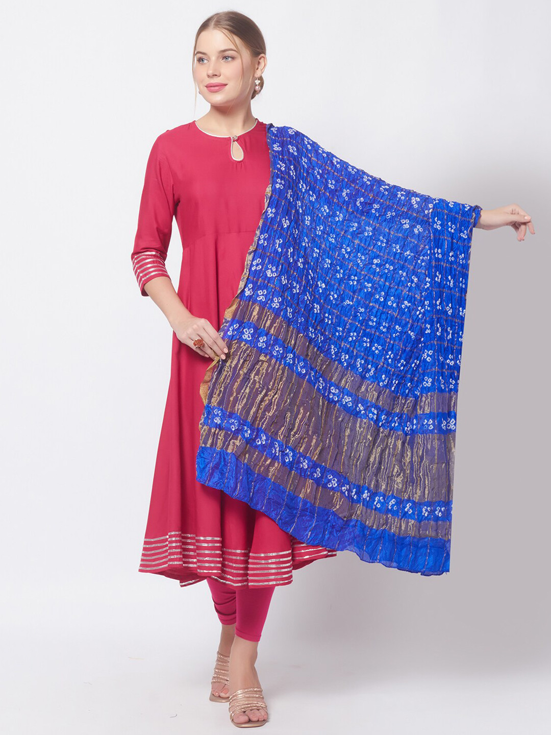 

Dupatta Bazaar Blue & White Printed Dupatta