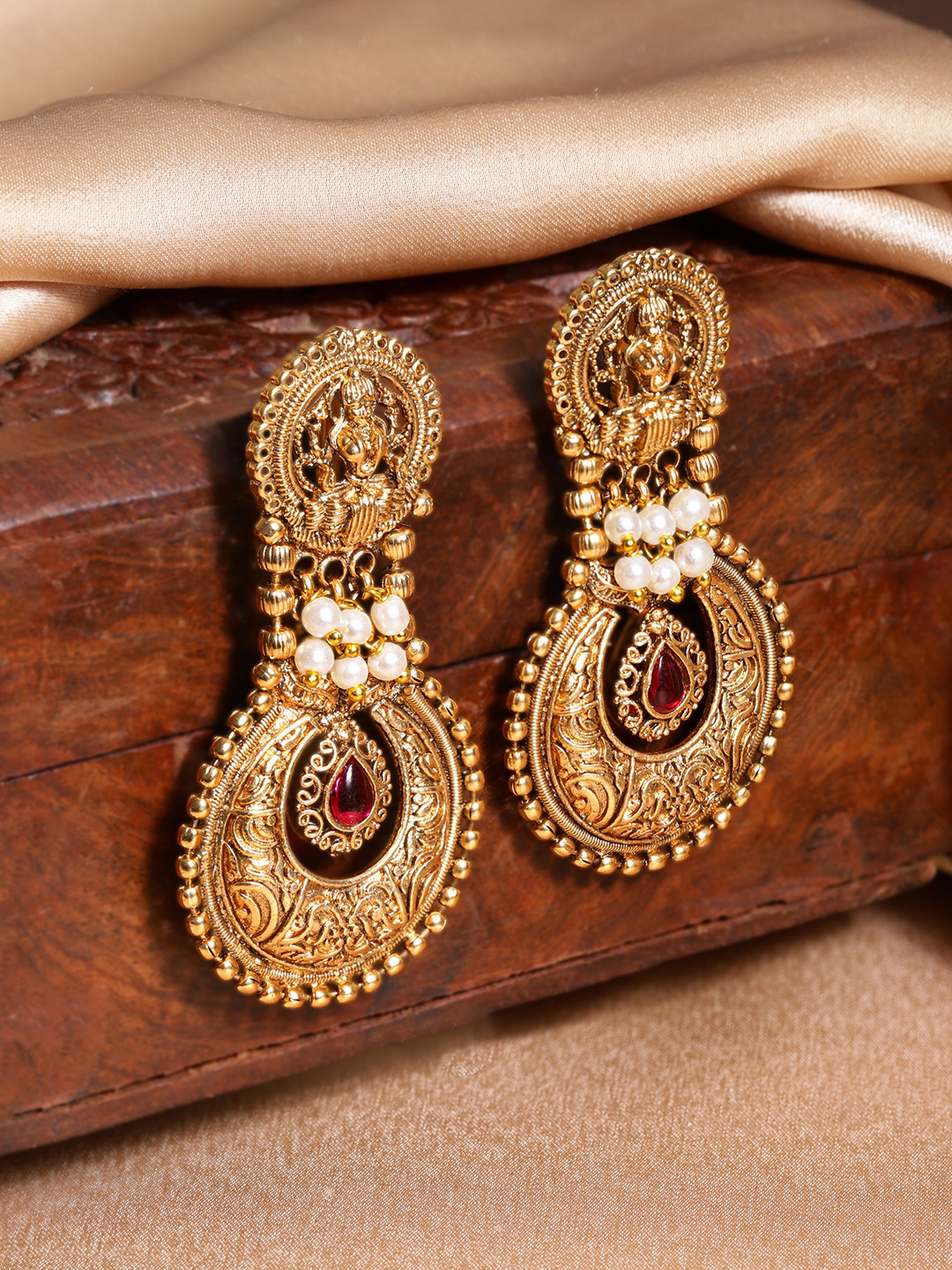 

Rubans Gold-Toned Classic Drop Earrings